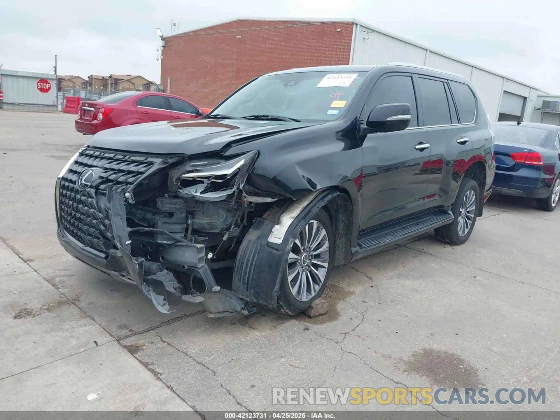 2 Photograph of a damaged car JTJGM7BX9N5307633 LEXUS GX 460 2022