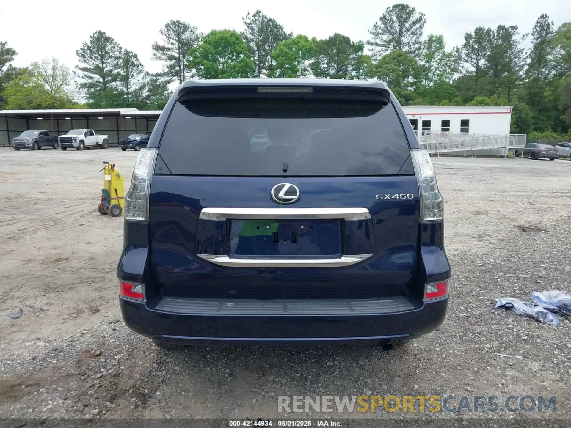 17 Photograph of a damaged car JTJAM7BX3P5364371 LEXUS GX 460 2023