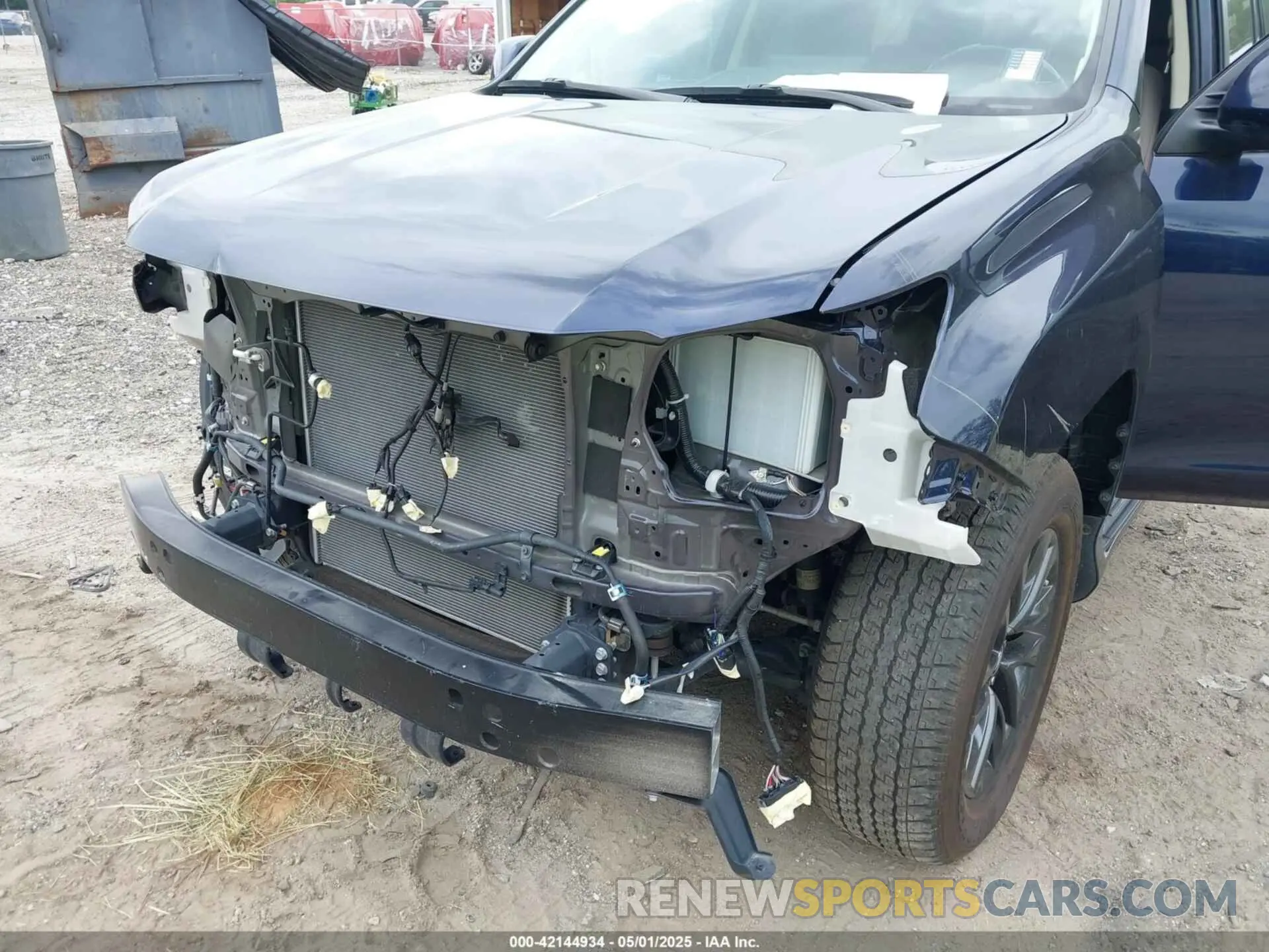 19 Photograph of a damaged car JTJAM7BX3P5364371 LEXUS GX 460 2023