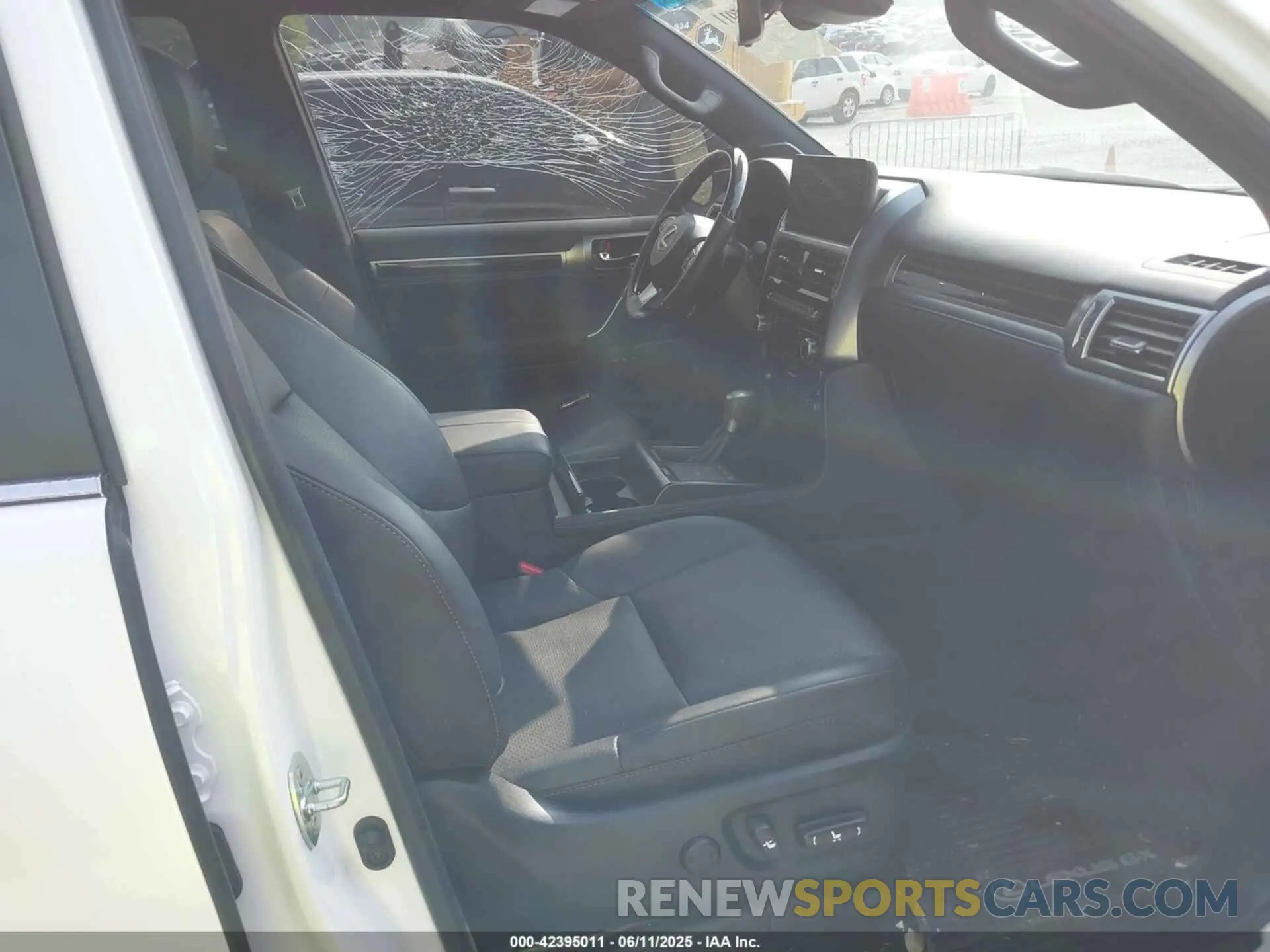 5 Photograph of a damaged car JTJGM7BX2P5361715 LEXUS GX 460 2023