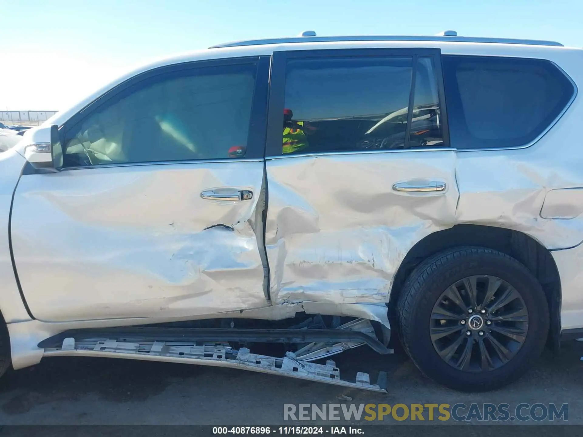 14 Photograph of a damaged car JTJGM7BX6P5360468 LEXUS GX 460 2023