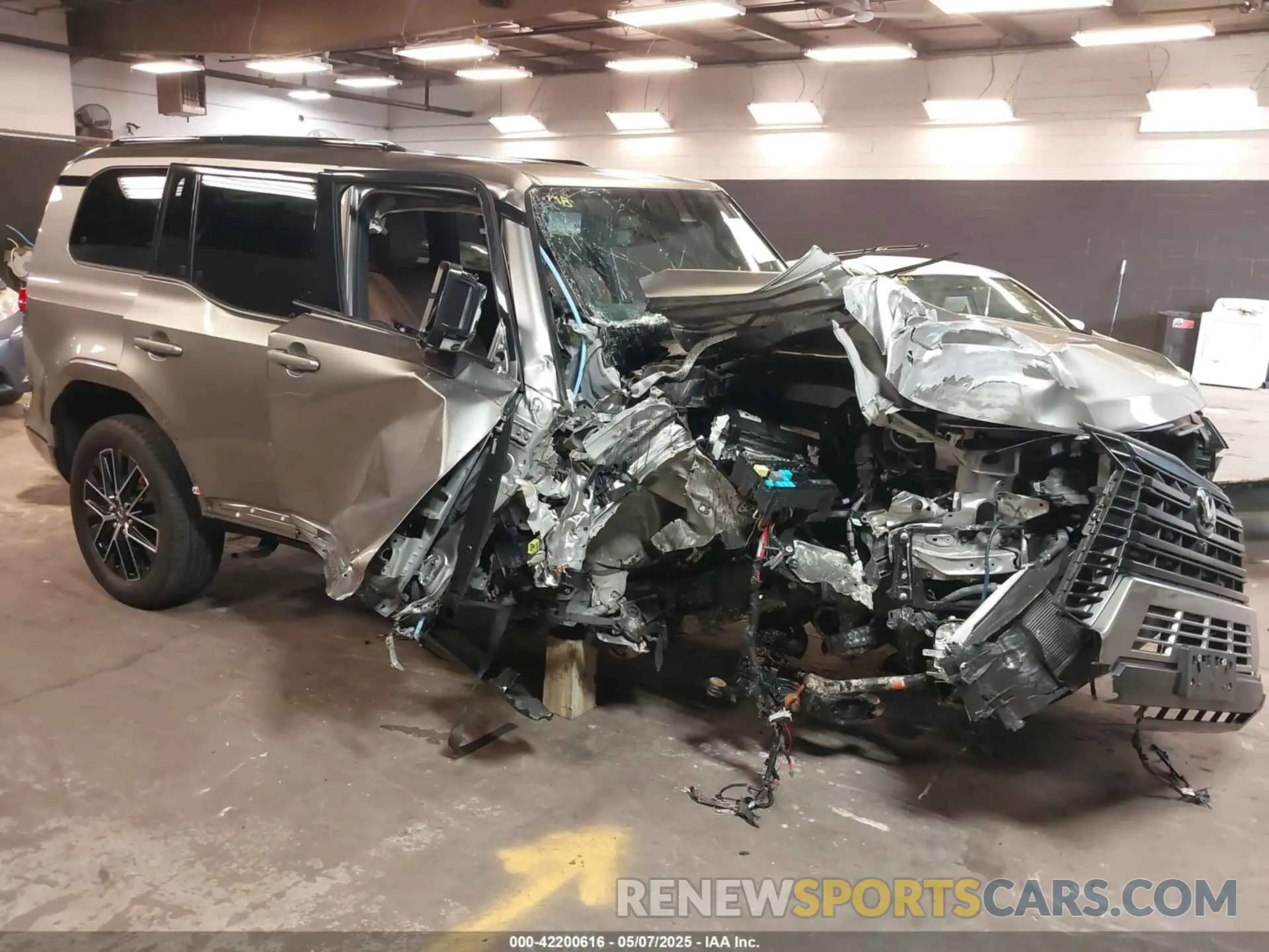 6 Photograph of a damaged car JTJTBCDX7R5024633 LEXUS GX 550 2024