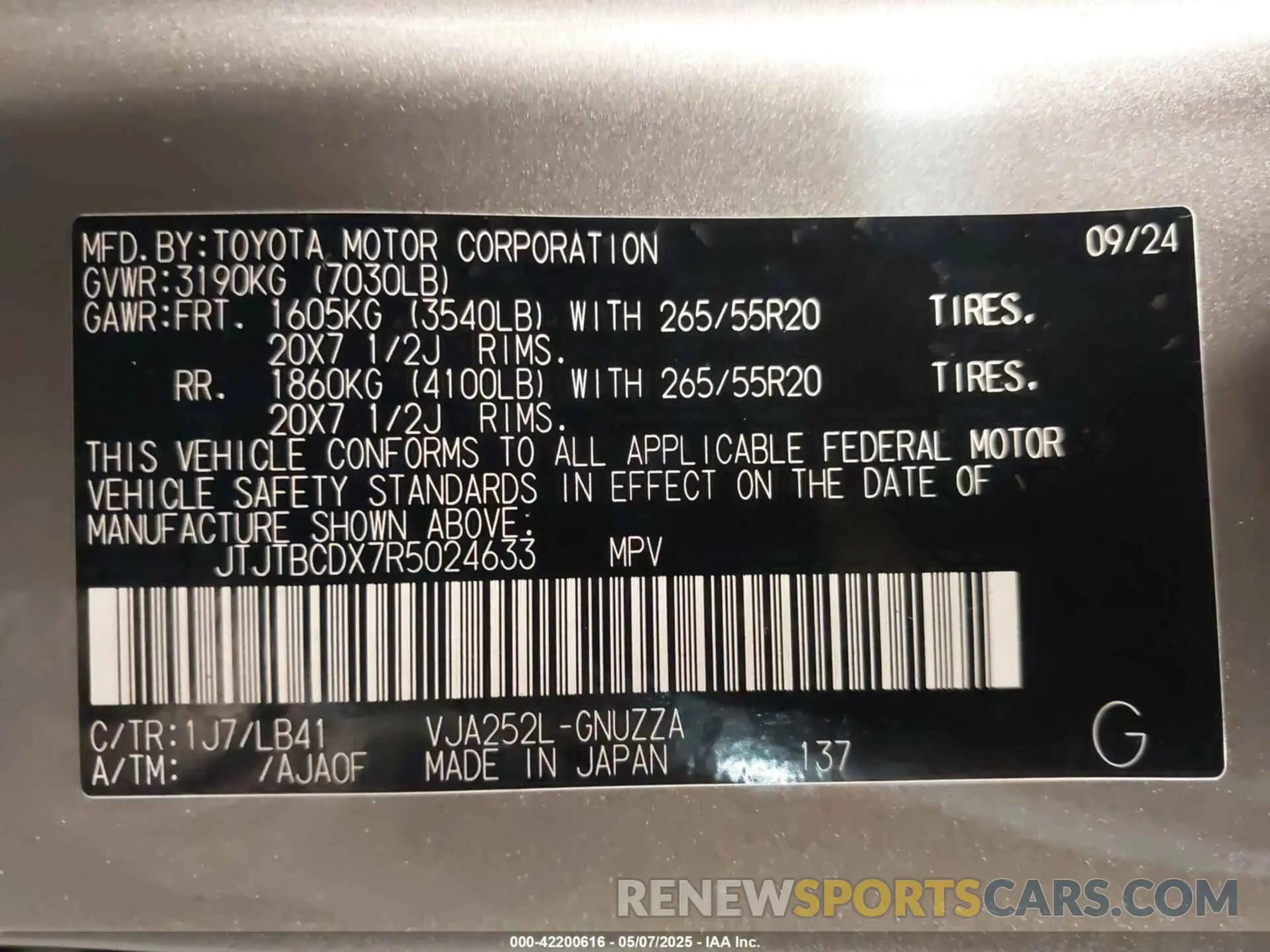 9 Photograph of a damaged car JTJTBCDX7R5024633 LEXUS GX 550 2024