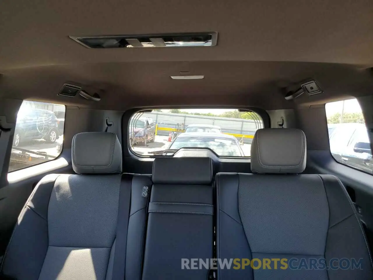 10 Photograph of a damaged car JTJTBCDX1R5013319 LEXUS GX 550 PRE 2024