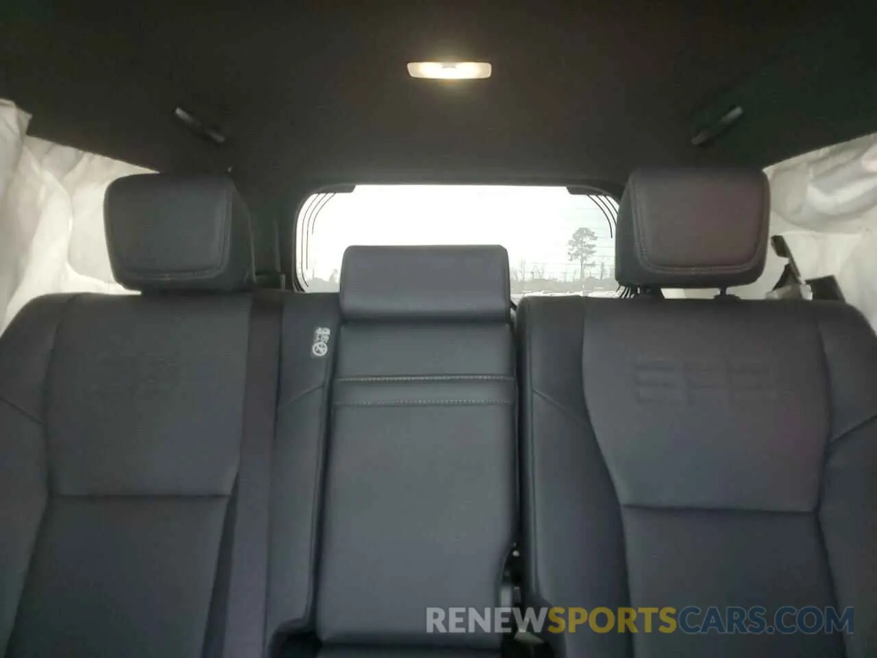 10 Photograph of a damaged car JTJTBCDX3R5019851 LEXUS GX 550 PRE 2024
