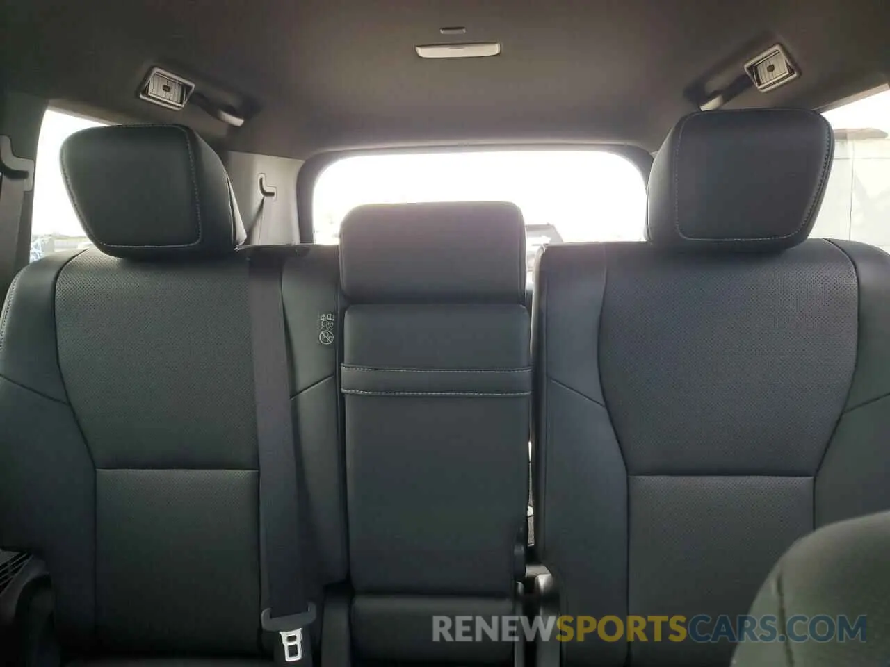 10 Photograph of a damaged car JTJTBCDX5R5006051 LEXUS GX 550 PRE 2024