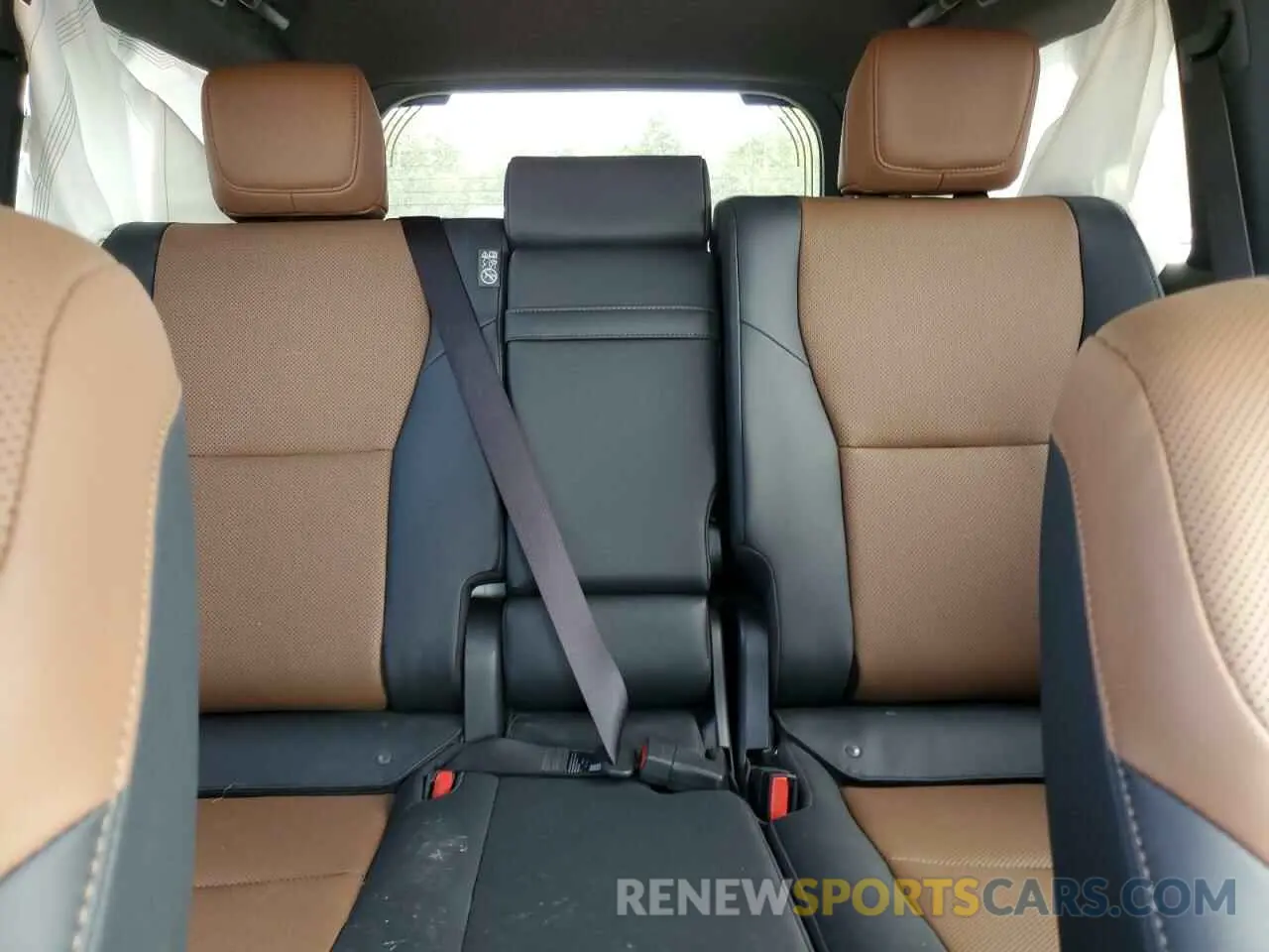 10 Photograph of a damaged car JTJTBCDX5R5023593 LEXUS GX 550 PRE 2024
