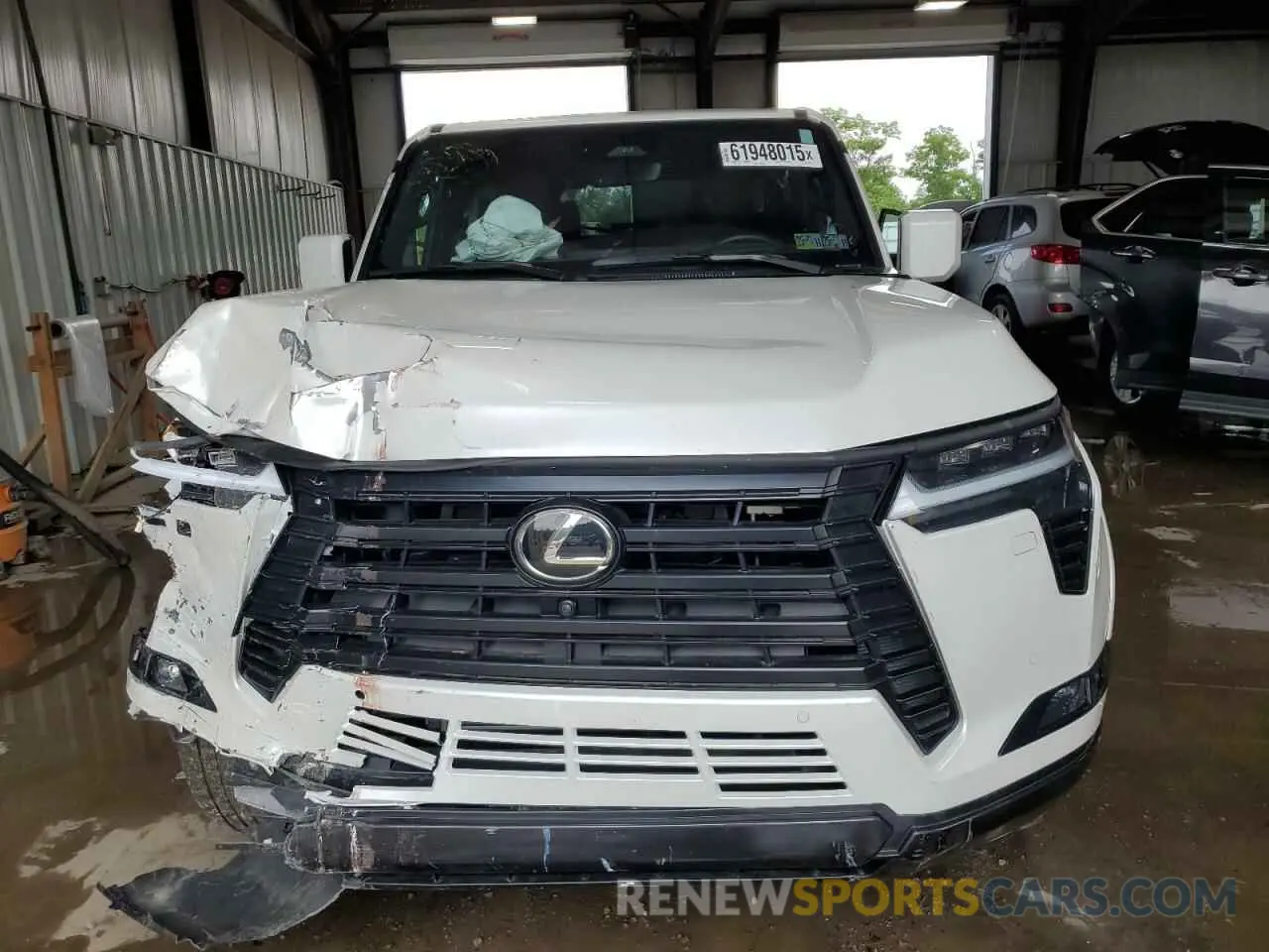 5 Photograph of a damaged car JTJTBCDXXR5023847 LEXUS GX 550 PRE 2024