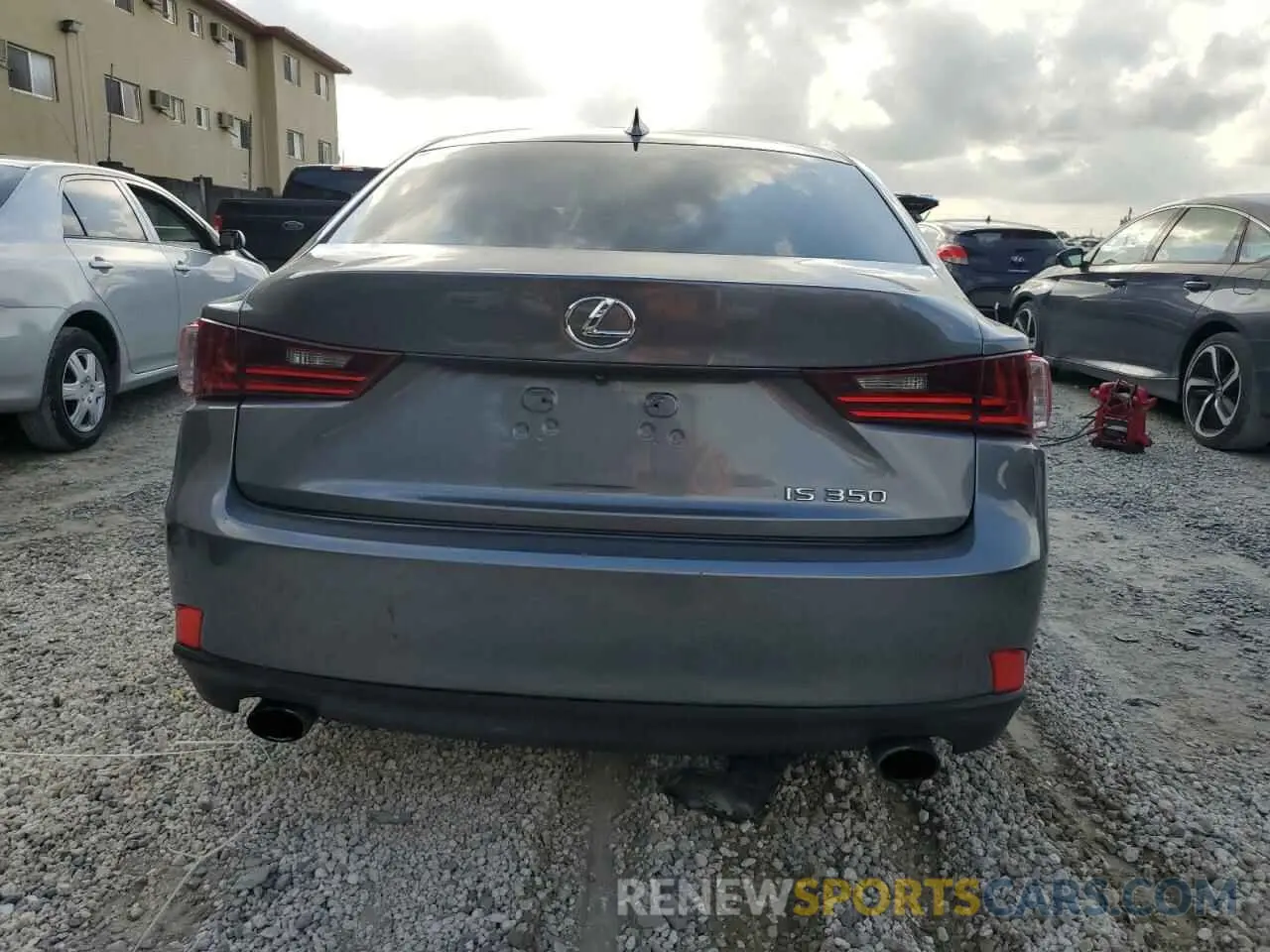 6 Photograph of a damaged car JTHBE1D24E5004069 LEXUS IS 2014