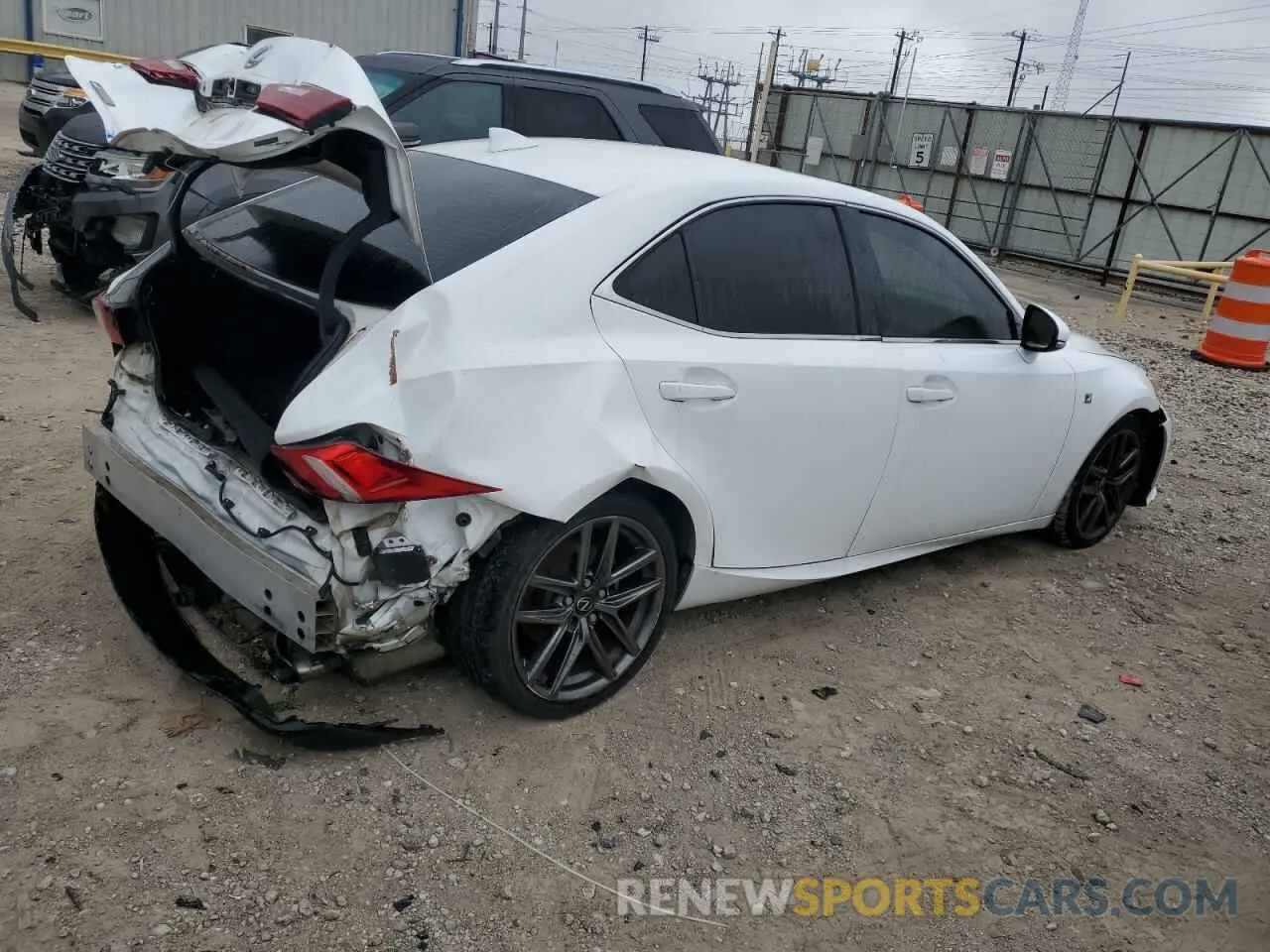 3 Photograph of a damaged car JTHBF1D20F5058211 LEXUS IS 2015