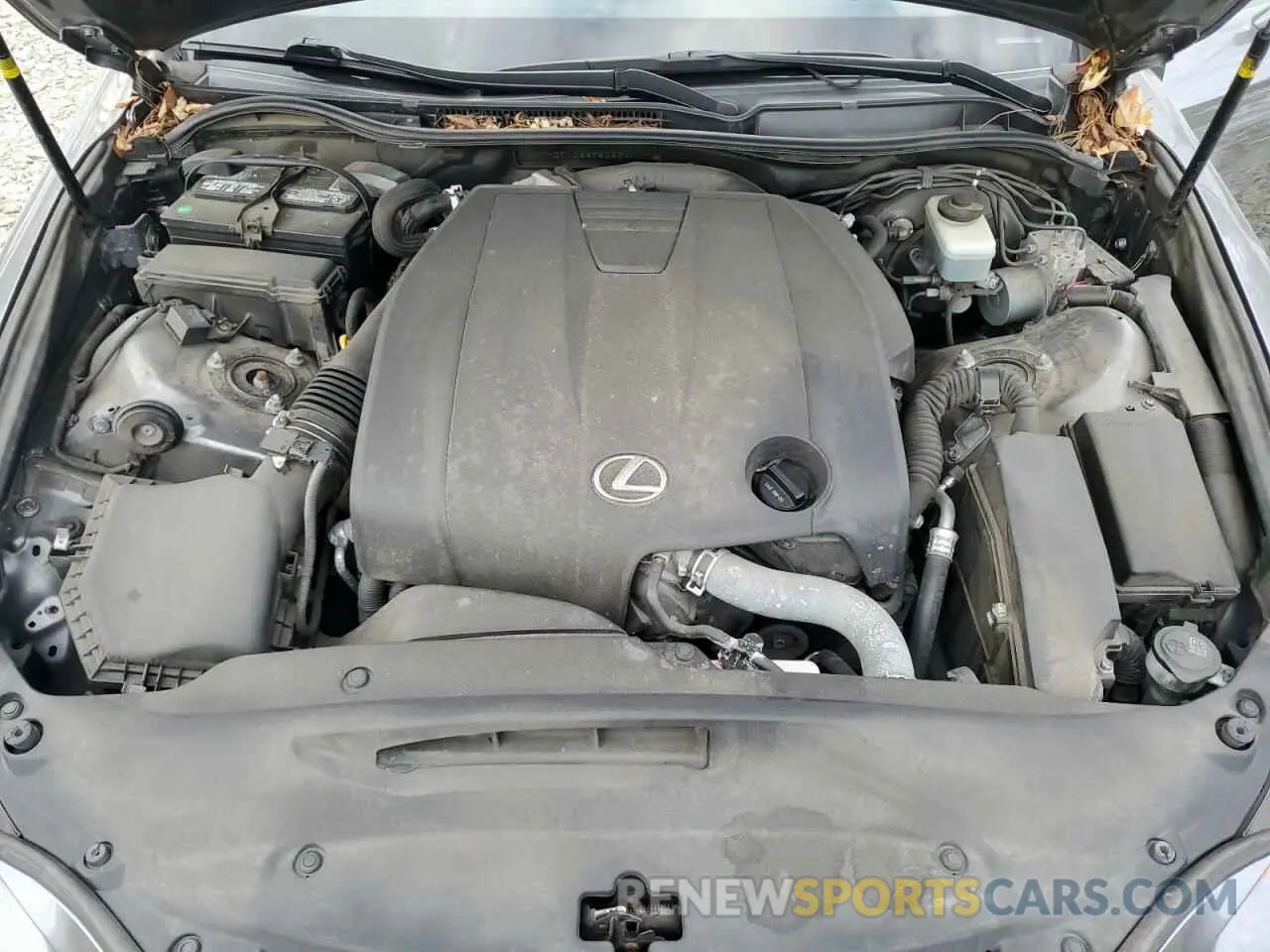 11 Photograph of a damaged car JTHCF1D26F5029011 LEXUS IS 2015