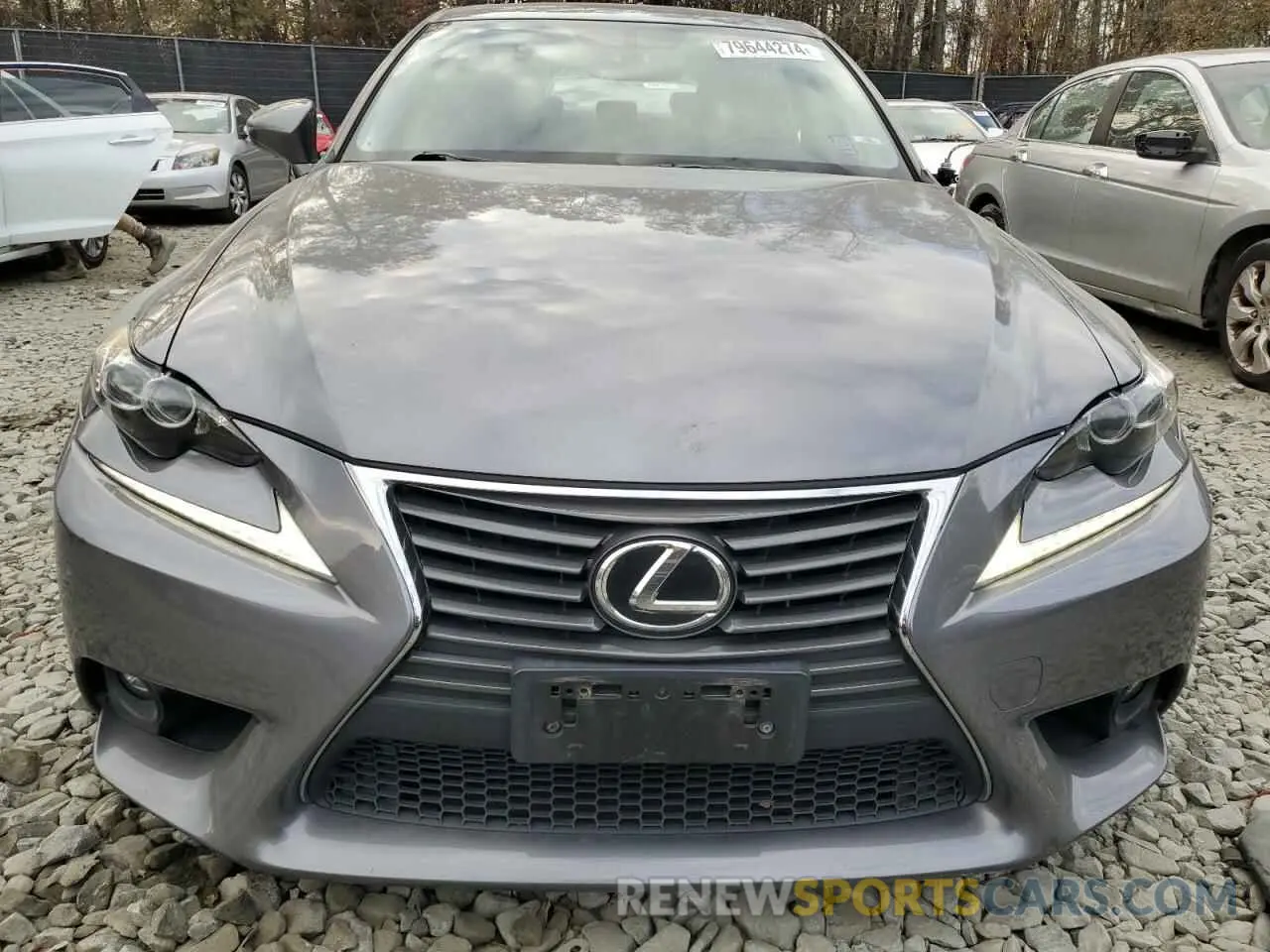 5 Photograph of a damaged car JTHCF1D26F5029011 LEXUS IS 2015