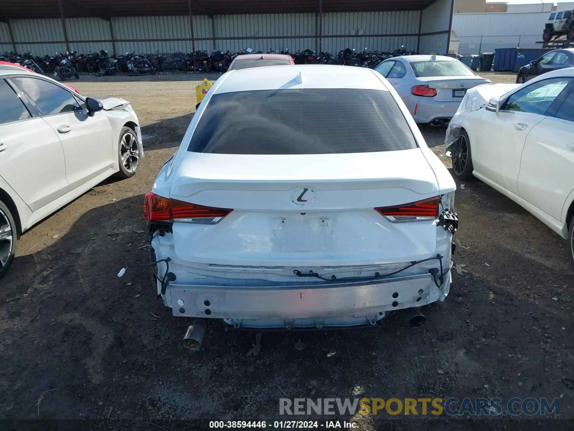 17 Photograph of a damaged car JTHBA1D20K5084851 LEXUS IS 2019