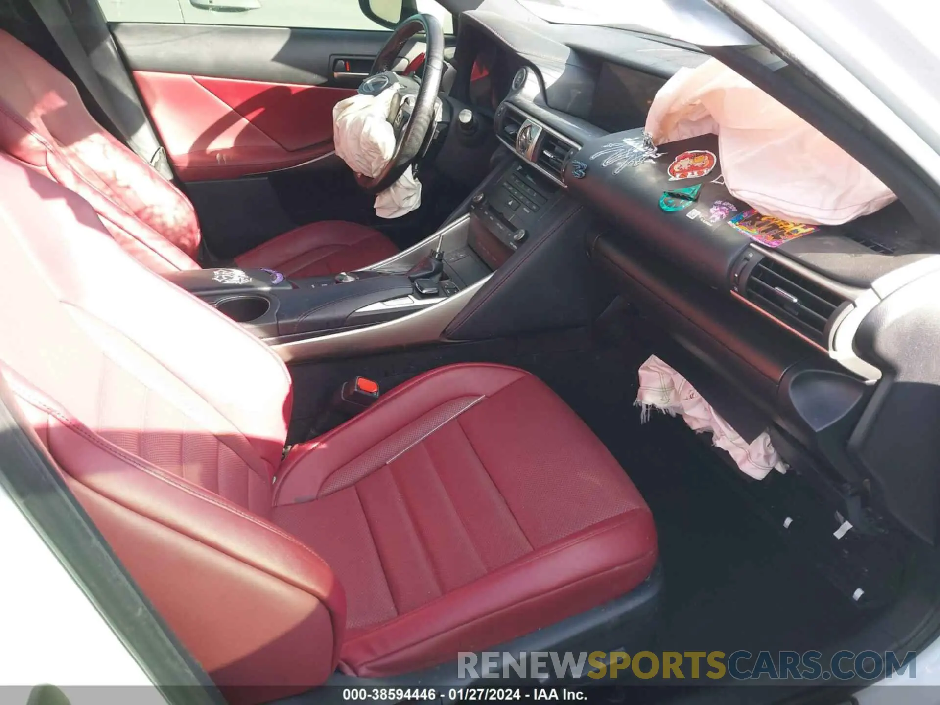 5 Photograph of a damaged car JTHBA1D20K5084851 LEXUS IS 2019