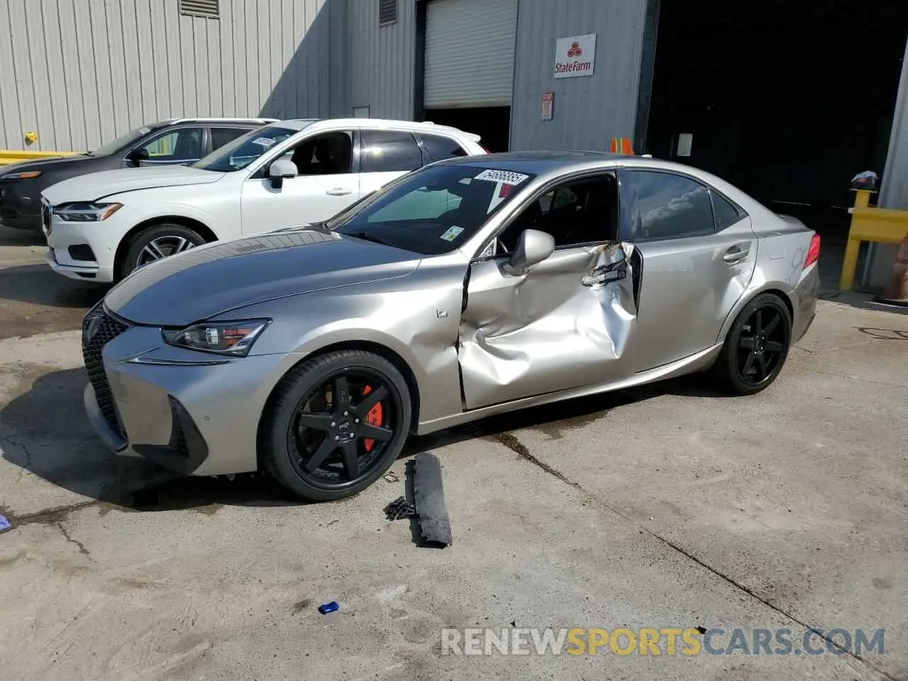 1 Photograph of a damaged car JTHBA1D20K5090519 LEXUS IS 2019