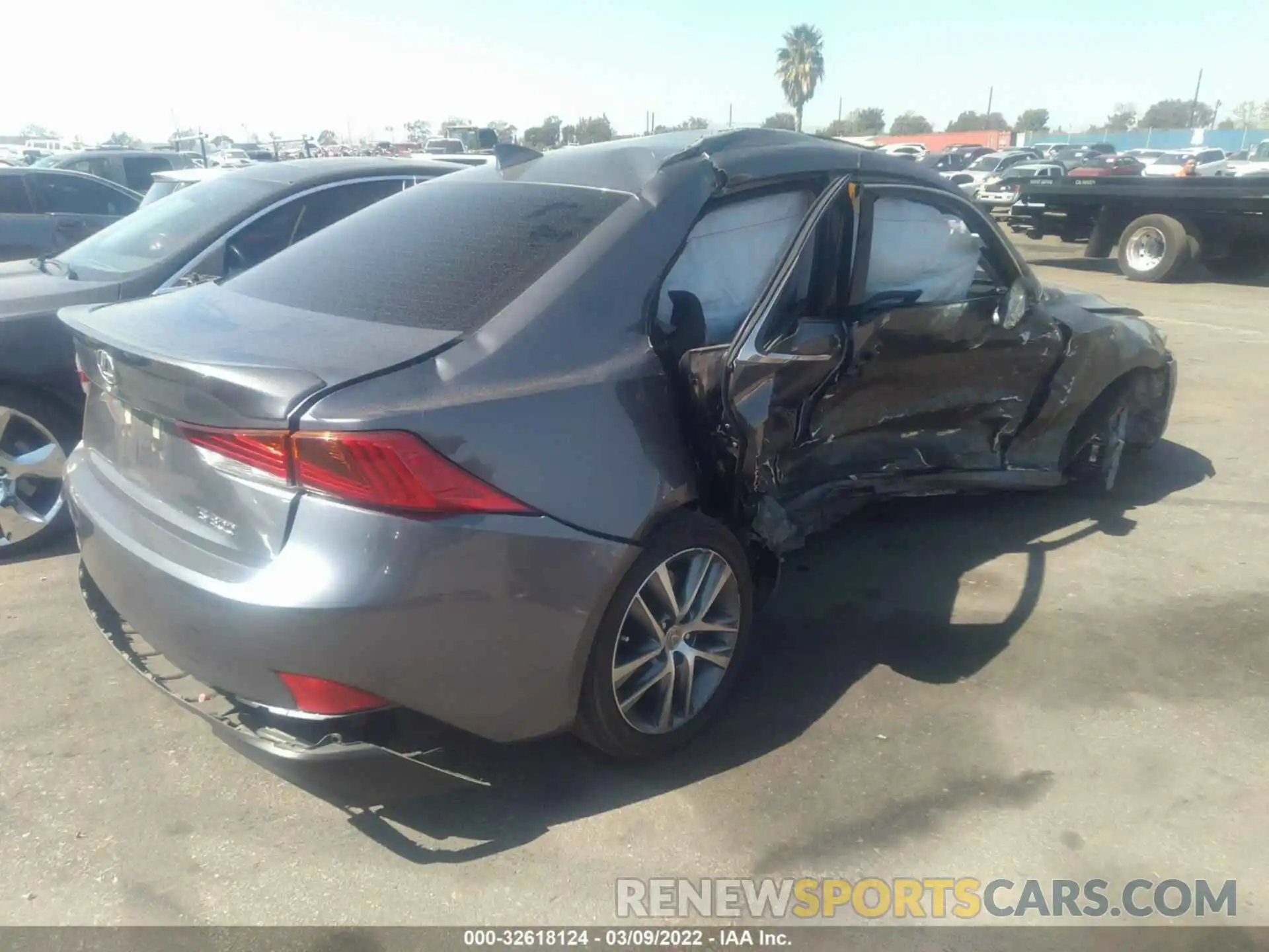 4 Photograph of a damaged car JTHBA1D21K5093607 LEXUS IS 2019