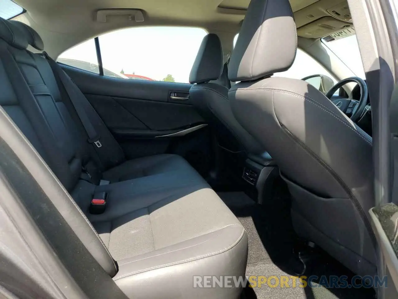 10 Photograph of a damaged car JTHBA1D22K5084267 LEXUS IS 2019