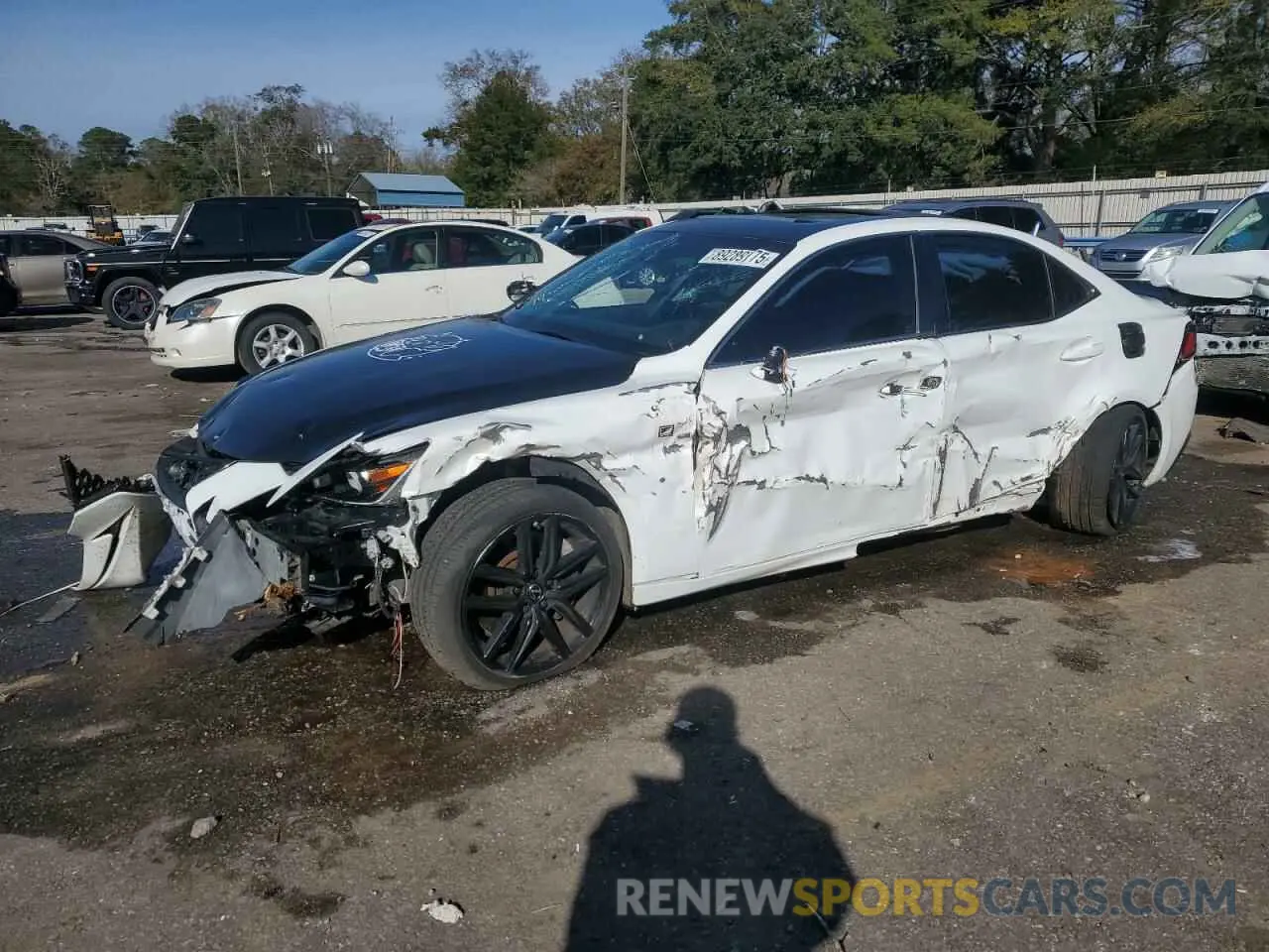 1 Photograph of a damaged car JTHBA1D22K5085872 LEXUS IS 2019