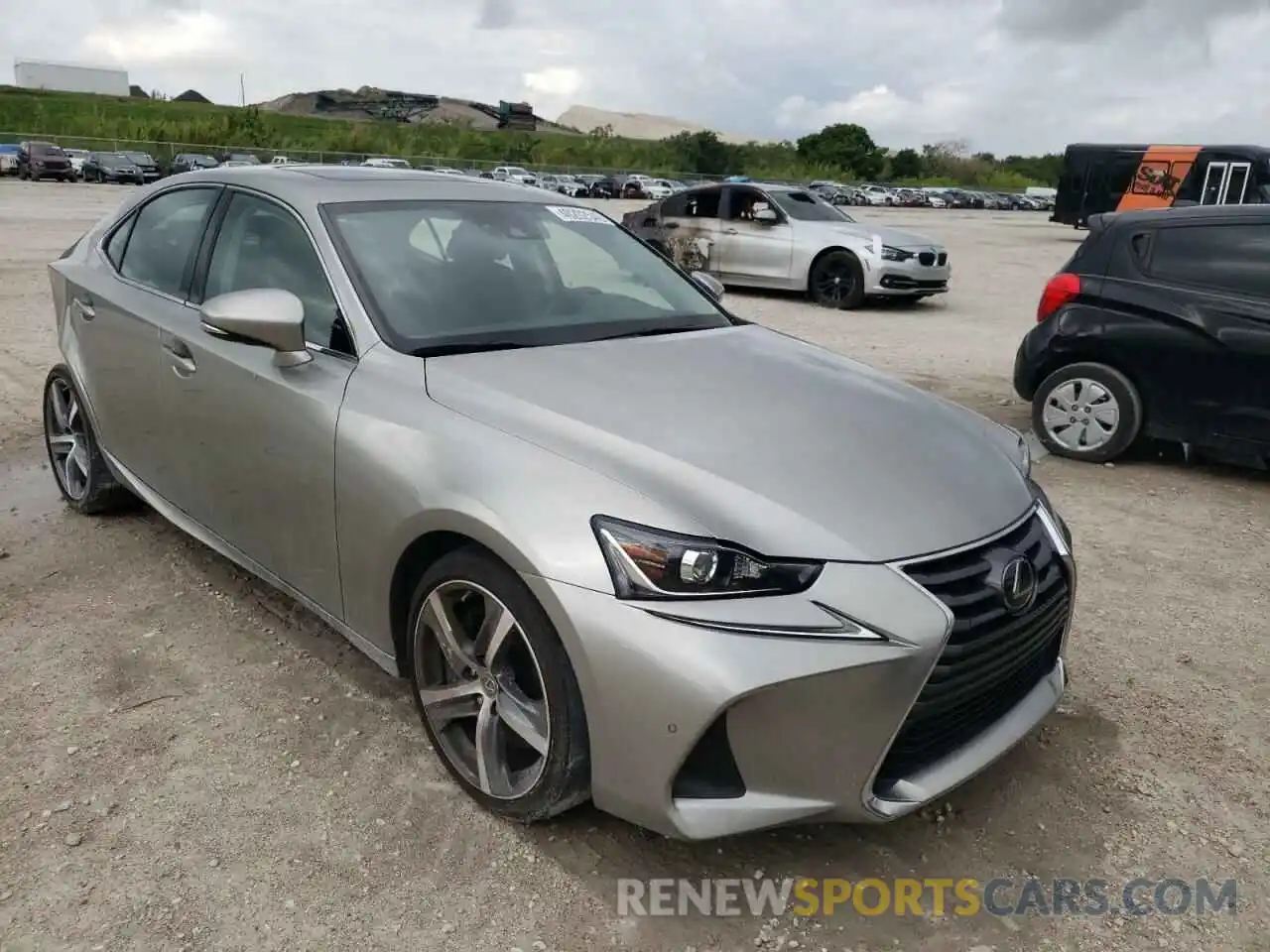 1 Photograph of a damaged car JTHBA1D26K5092999 LEXUS IS 2019