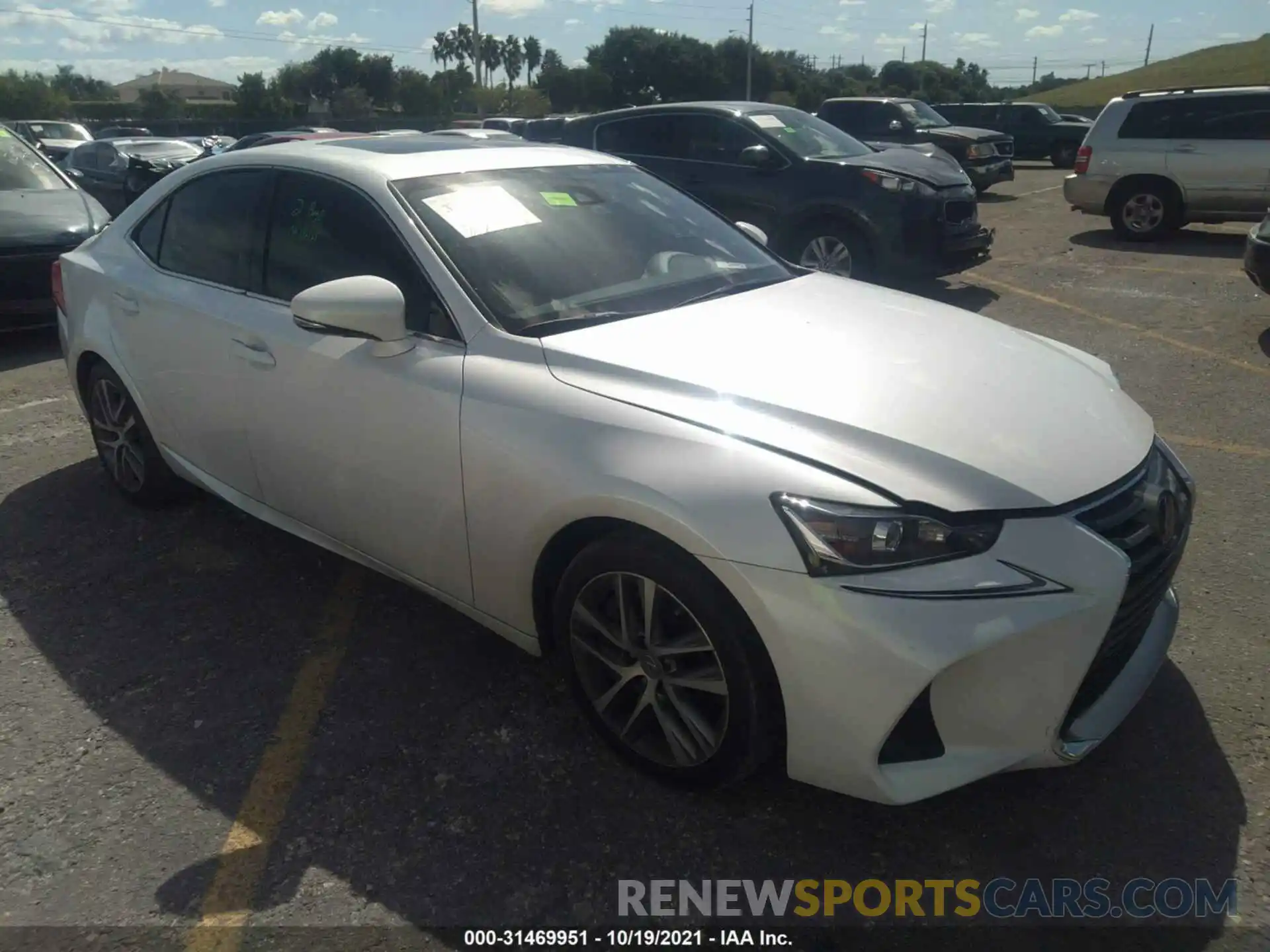 1 Photograph of a damaged car JTHBA1D26K5100566 LEXUS IS 2019