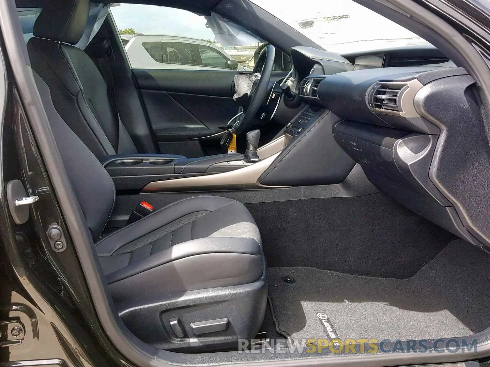 5 Photograph of a damaged car JTHBA1D28K5092227 LEXUS IS 2019
