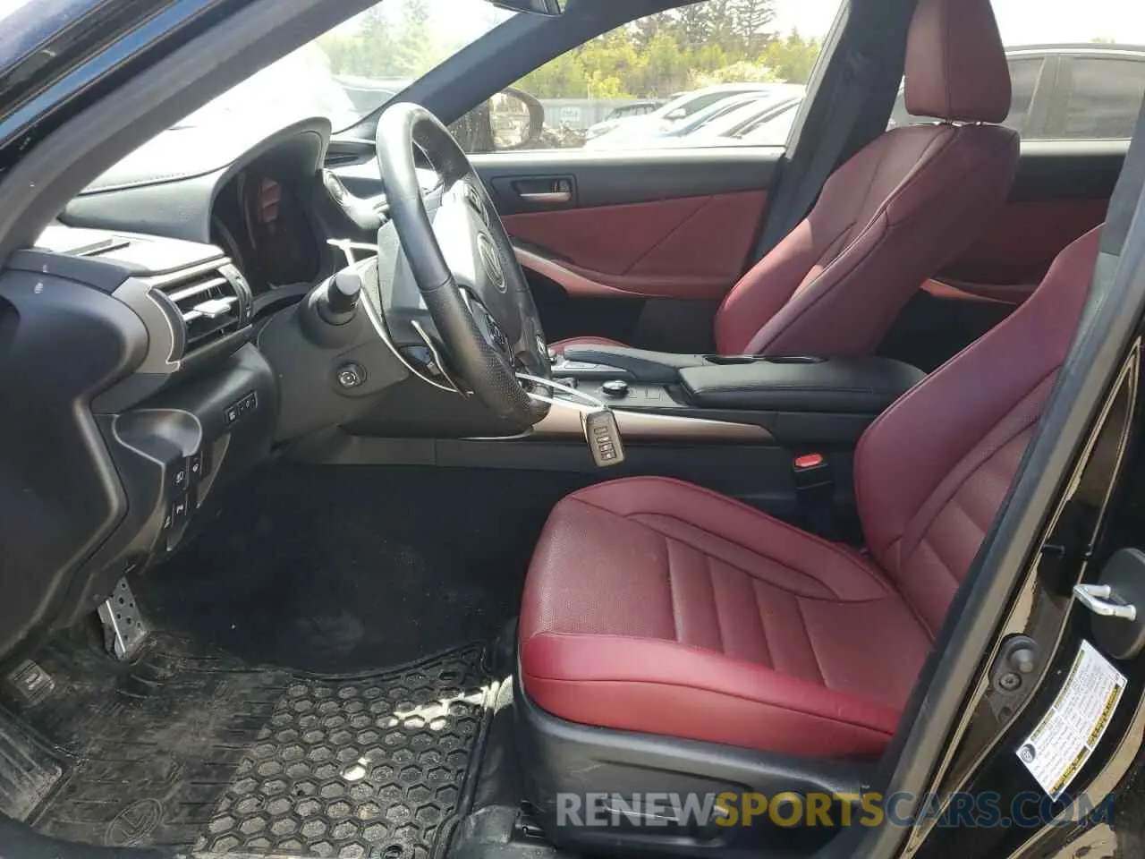 7 Photograph of a damaged car JTHC81D22K5038308 LEXUS IS 2019