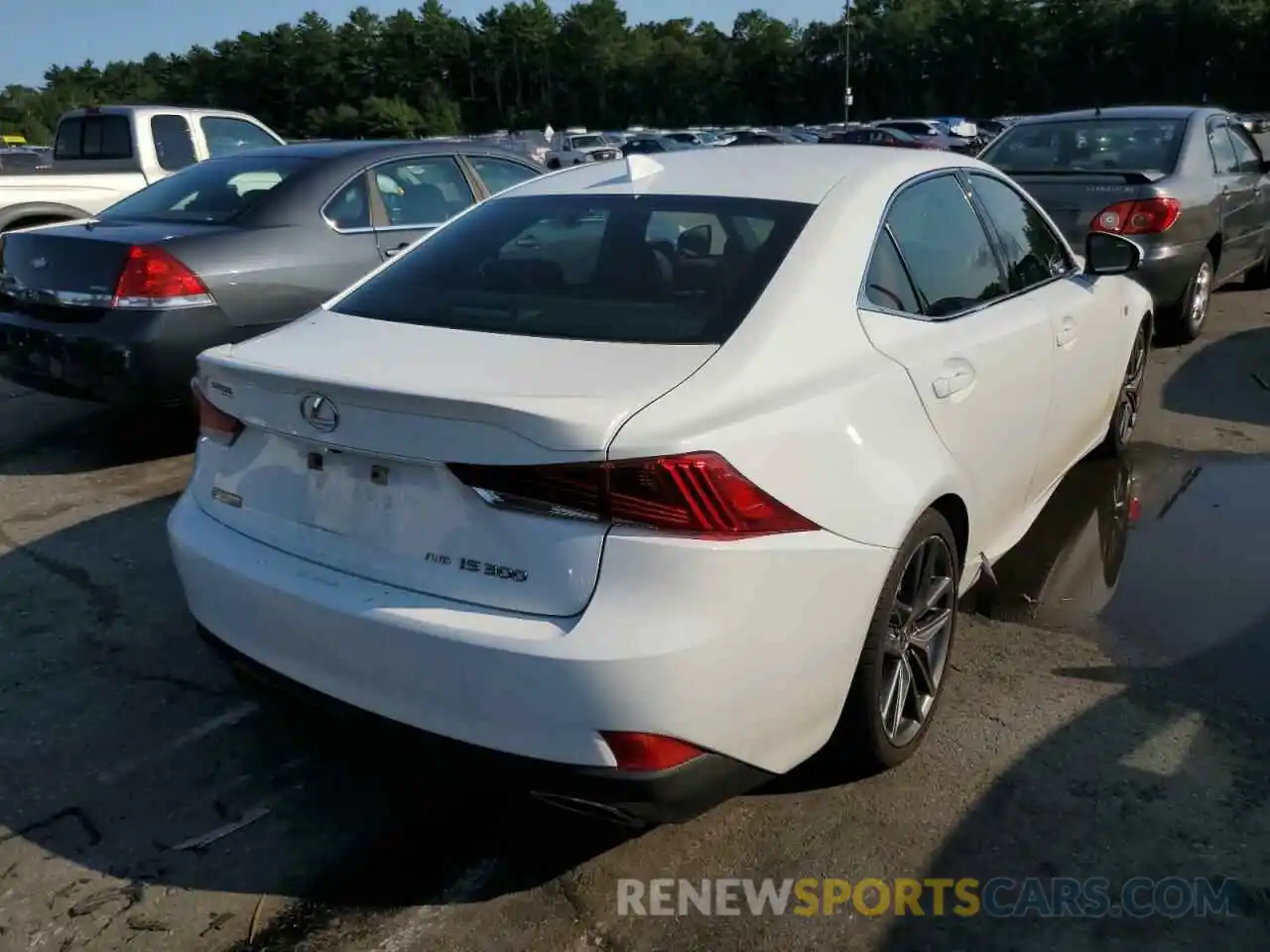 4 Photograph of a damaged car JTHC81D22K5040110 LEXUS IS 2019