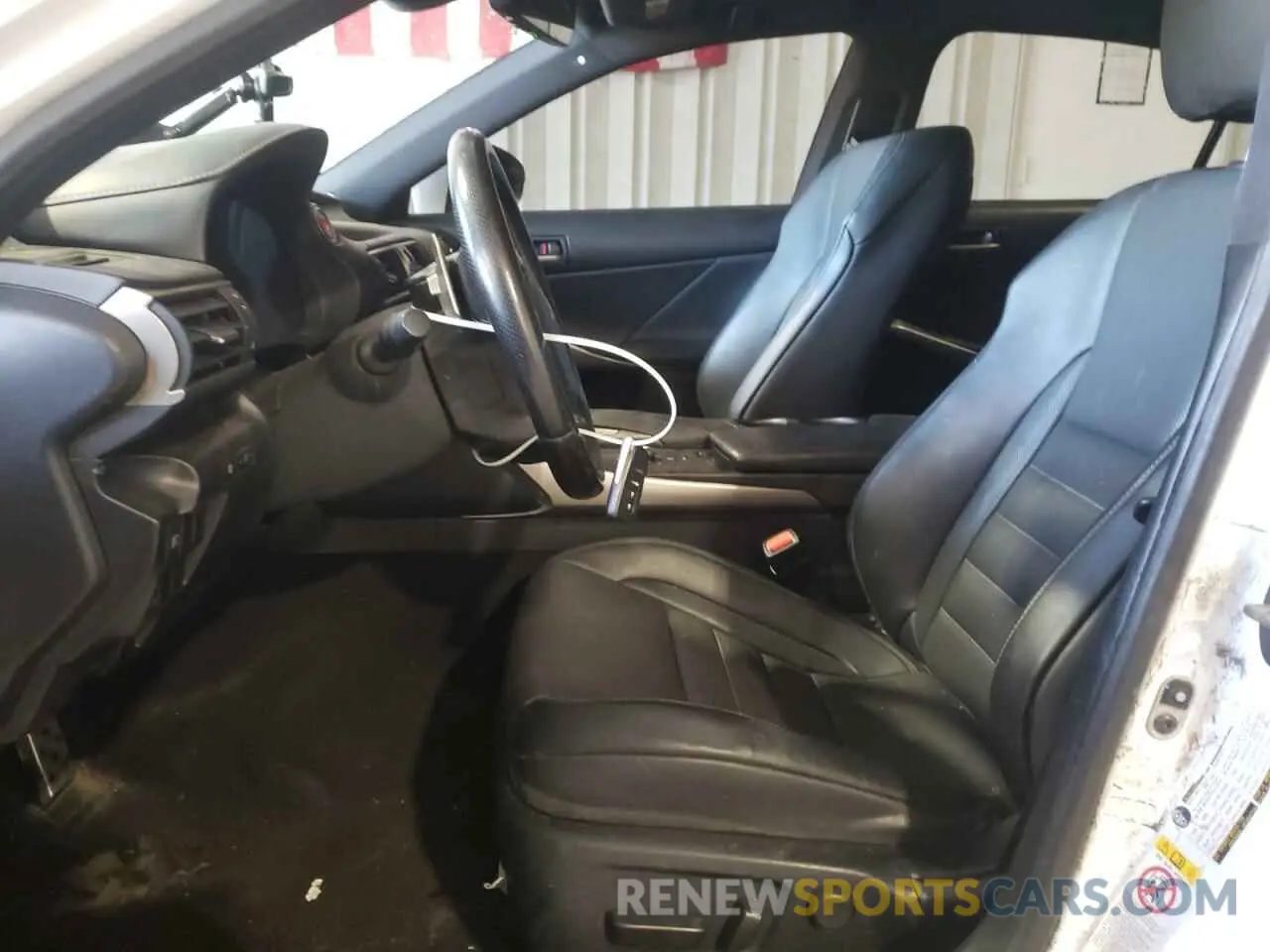 7 Photograph of a damaged car JTHC81D28K5034554 LEXUS IS 2019