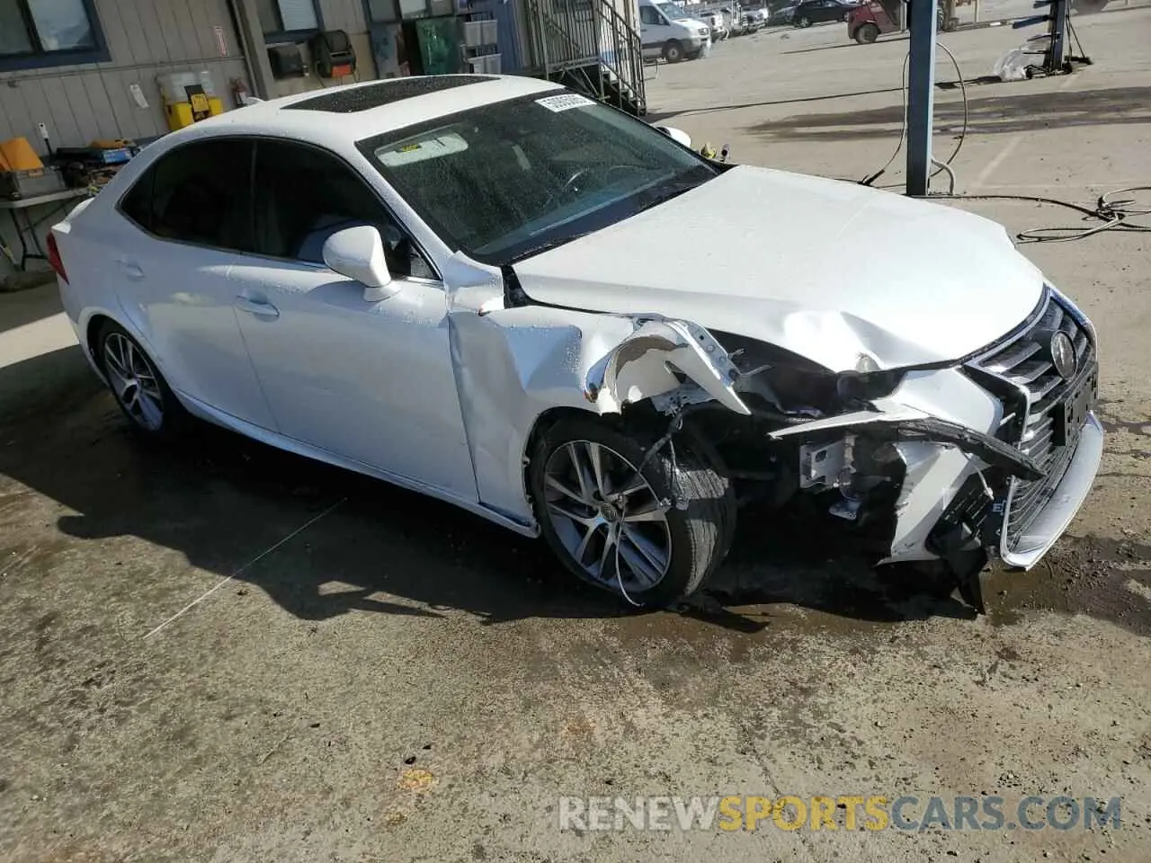 4 Photograph of a damaged car JTHA81F25L5042052 LEXUS IS 2020