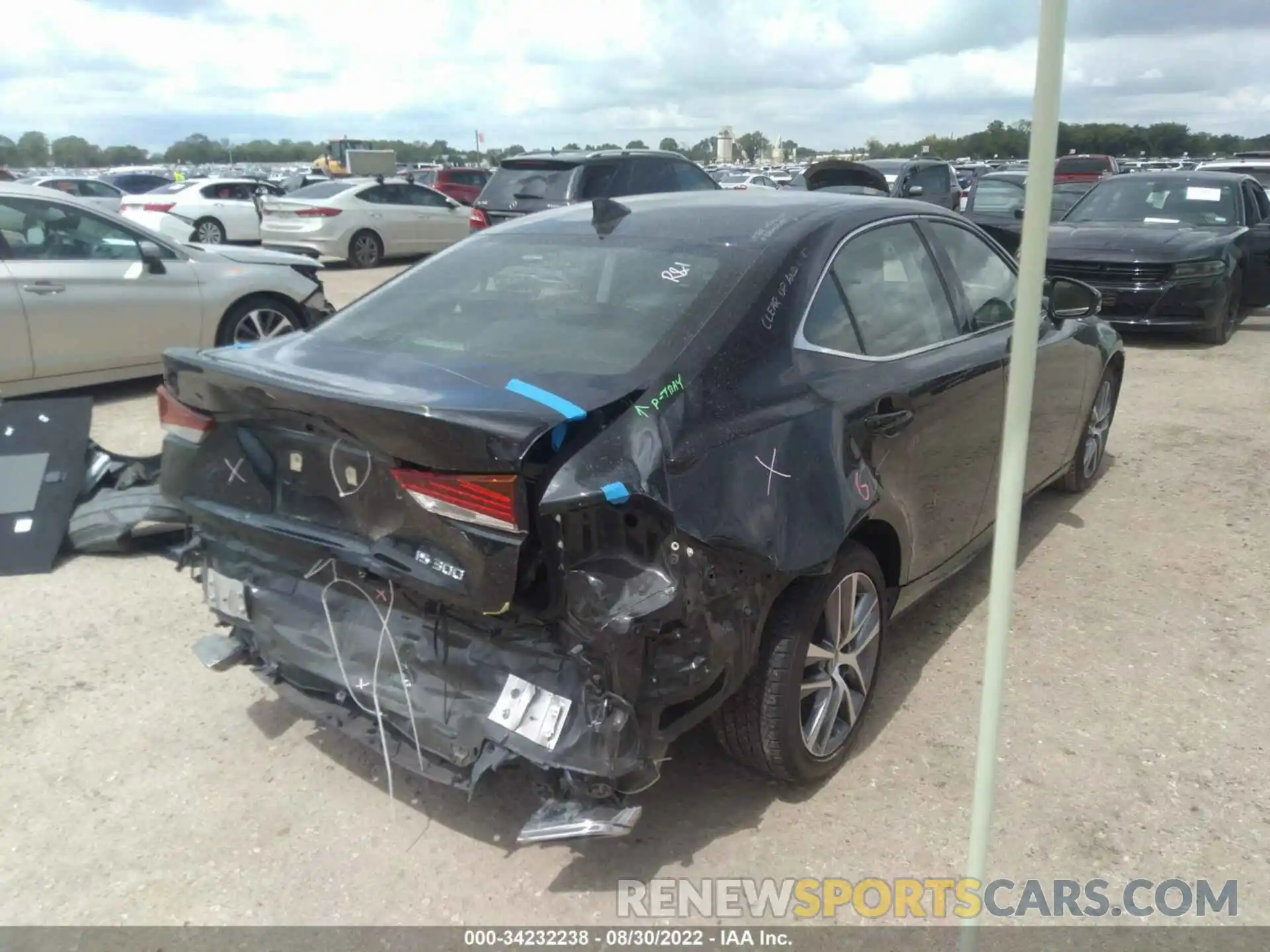 4 Photograph of a damaged car JTHAA1D20L5102746 LEXUS IS 2020