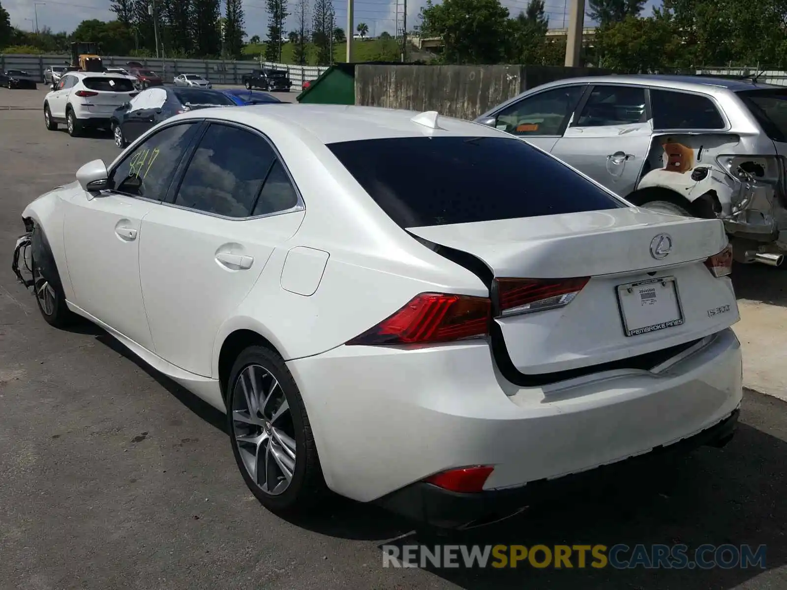 3 Photograph of a damaged car JTHAA1D20L5106649 LEXUS IS 2020