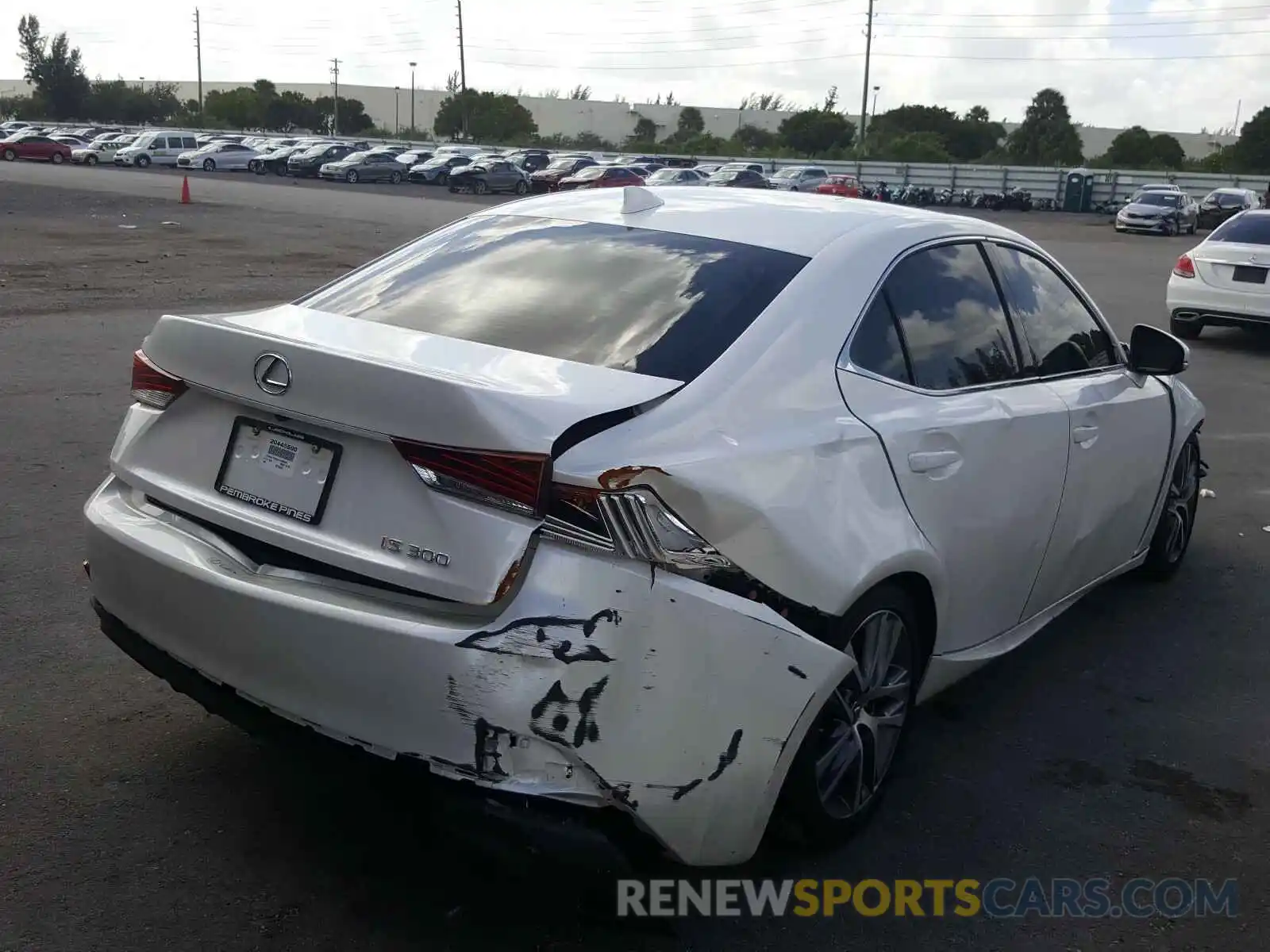 4 Photograph of a damaged car JTHAA1D20L5106649 LEXUS IS 2020