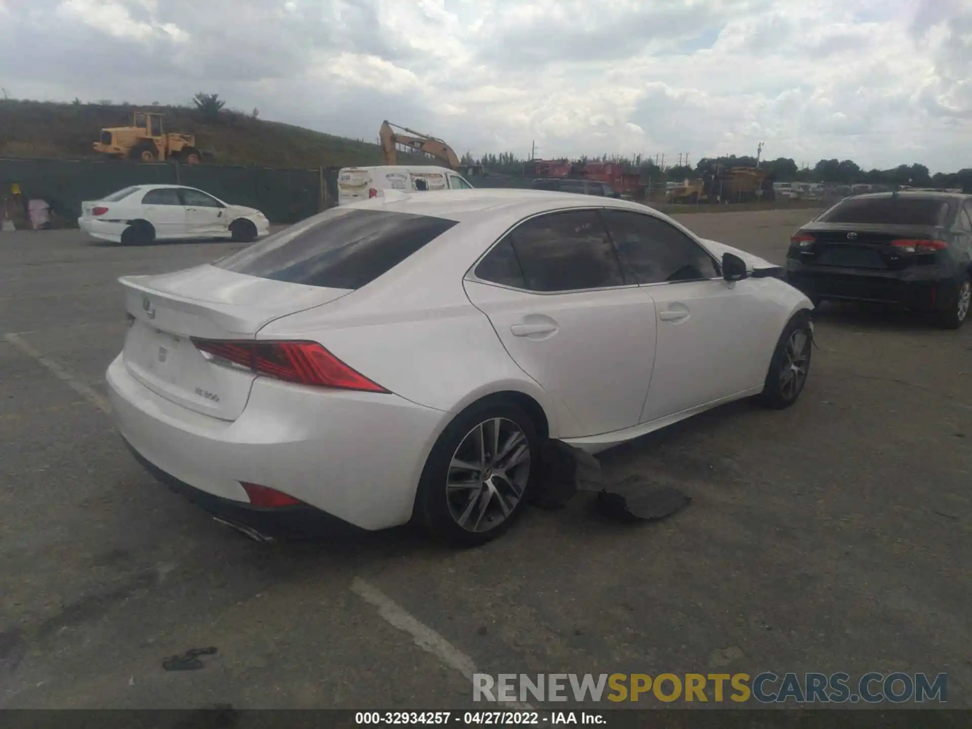 4 Photograph of a damaged car JTHAA1D28L5106835 LEXUS IS 2020