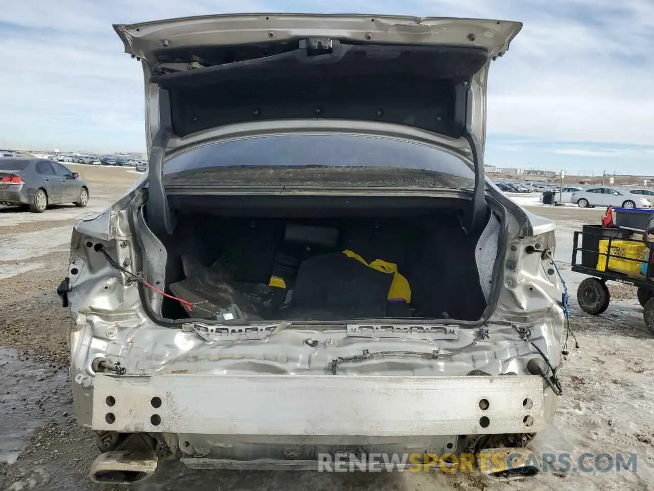 6 Photograph of a damaged car JTHD81F22L5040840 LEXUS IS 2020