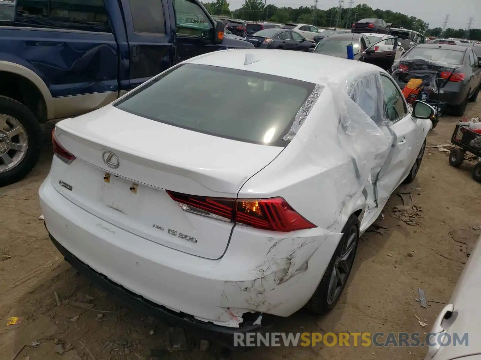 4 Photograph of a damaged car JTHG81F24L5041131 LEXUS IS 2020