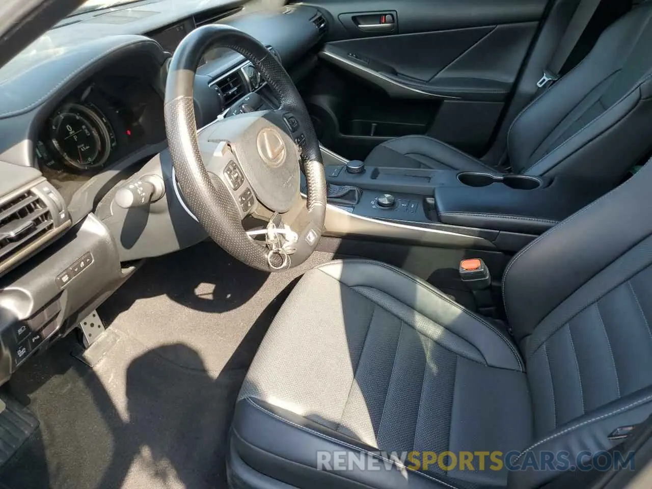 7 Photograph of a damaged car JTHG81F26L5042300 LEXUS IS 2020