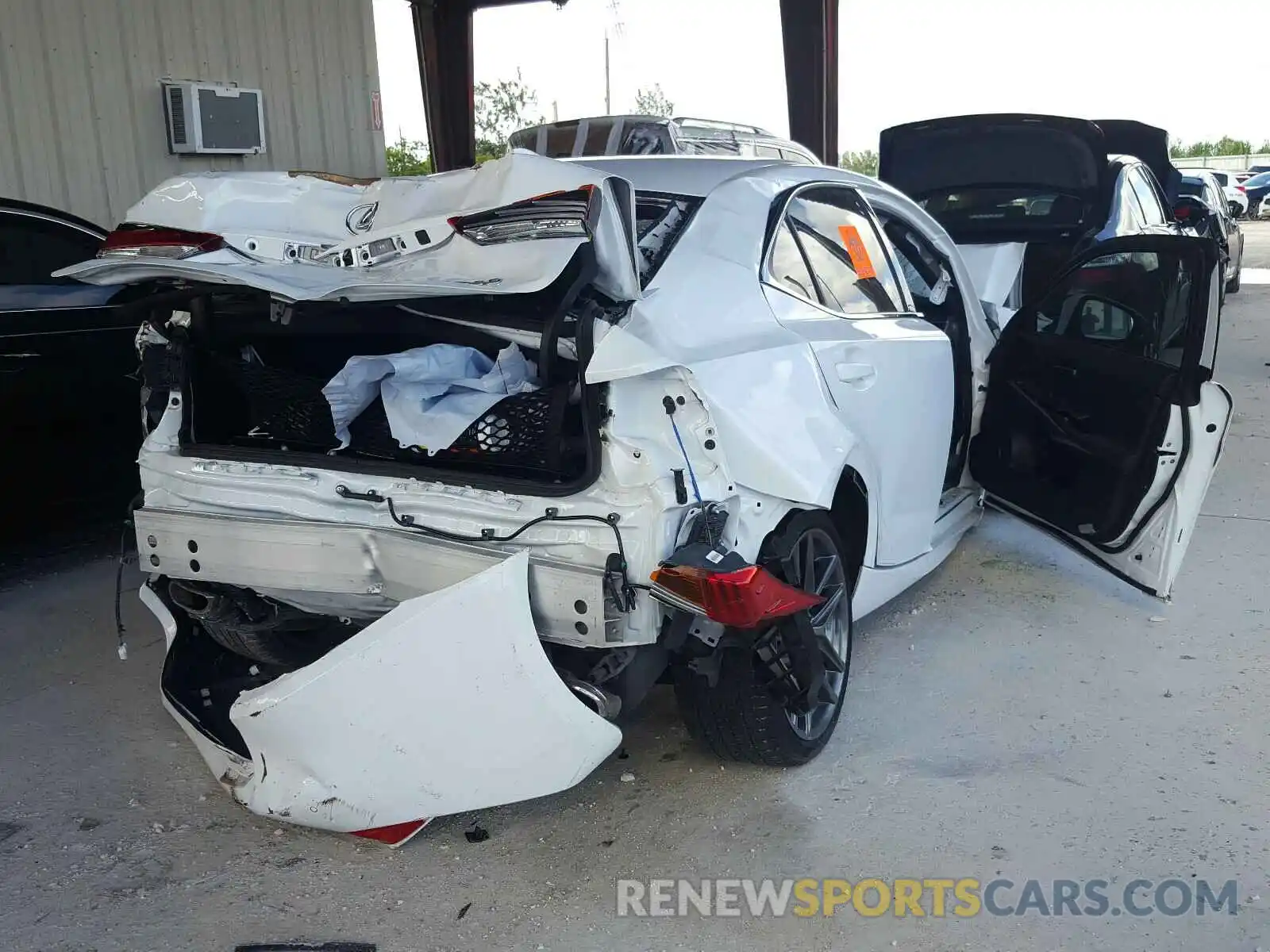 4 Photograph of a damaged car JTHGA1D25L5104664 LEXUS IS 2020