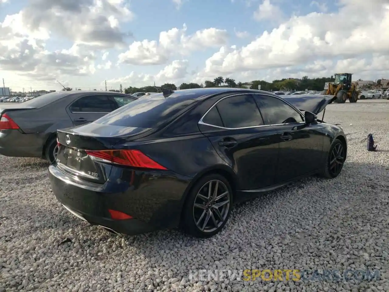 4 Photograph of a damaged car JTHGZ1B25L5036071 LEXUS IS 2020