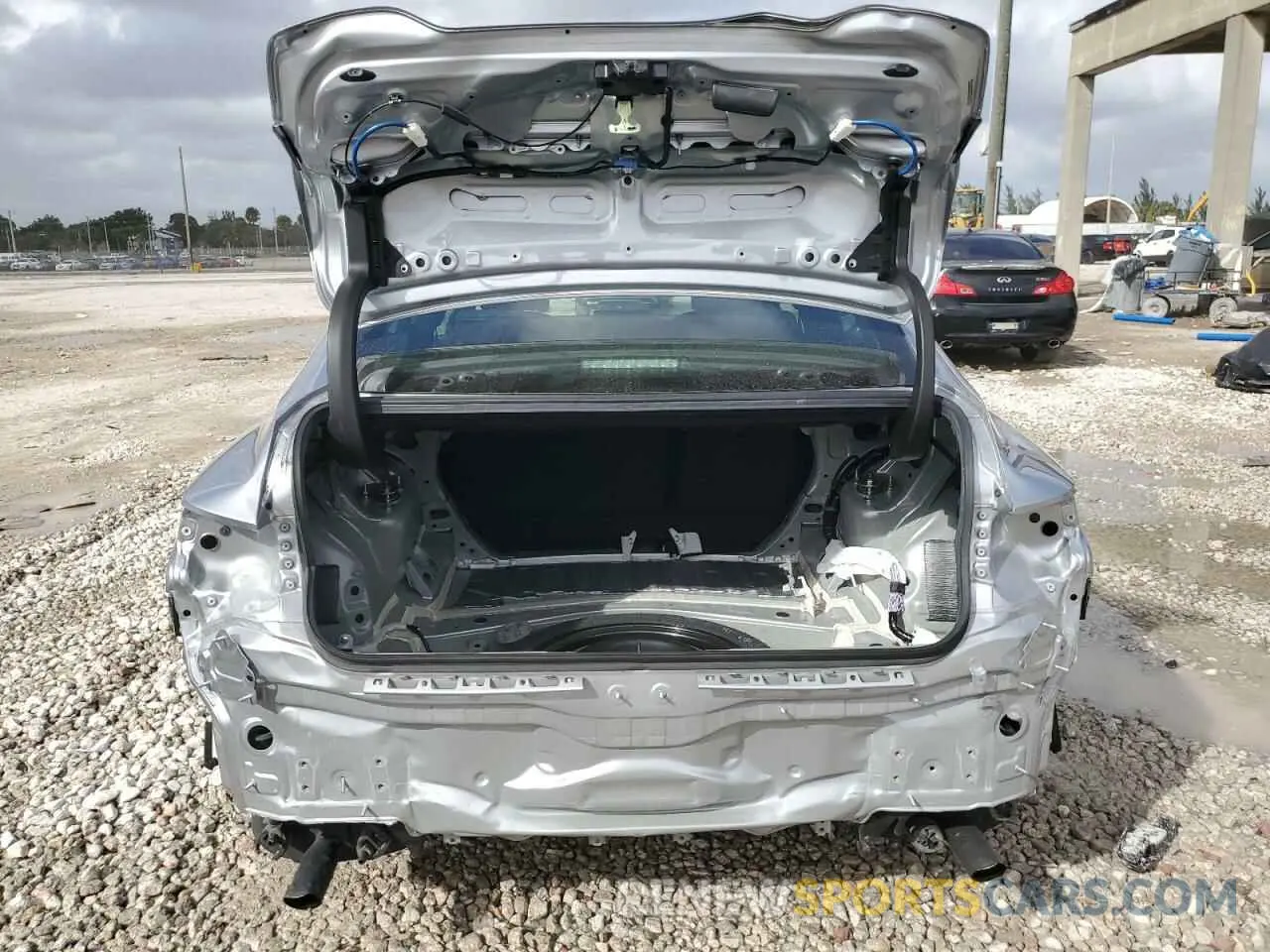 6 Photograph of a damaged car JTHAA1D28M5109185 LEXUS IS 2021
