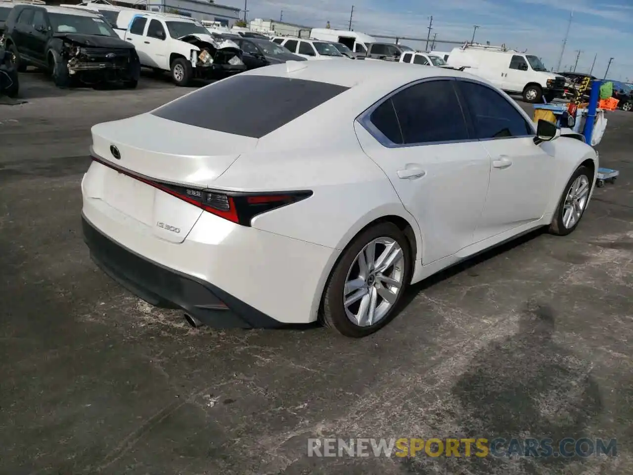 4 Photograph of a damaged car JTHAA1D28M5114466 LEXUS IS 2021