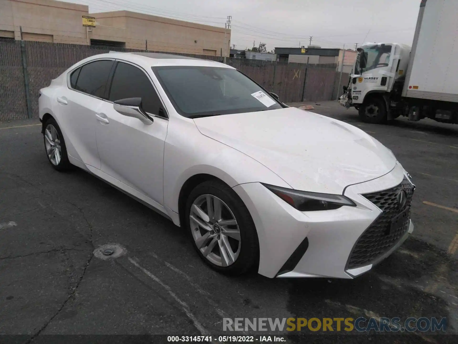 1 Photograph of a damaged car JTHCA1D20M5112364 LEXUS IS 2021