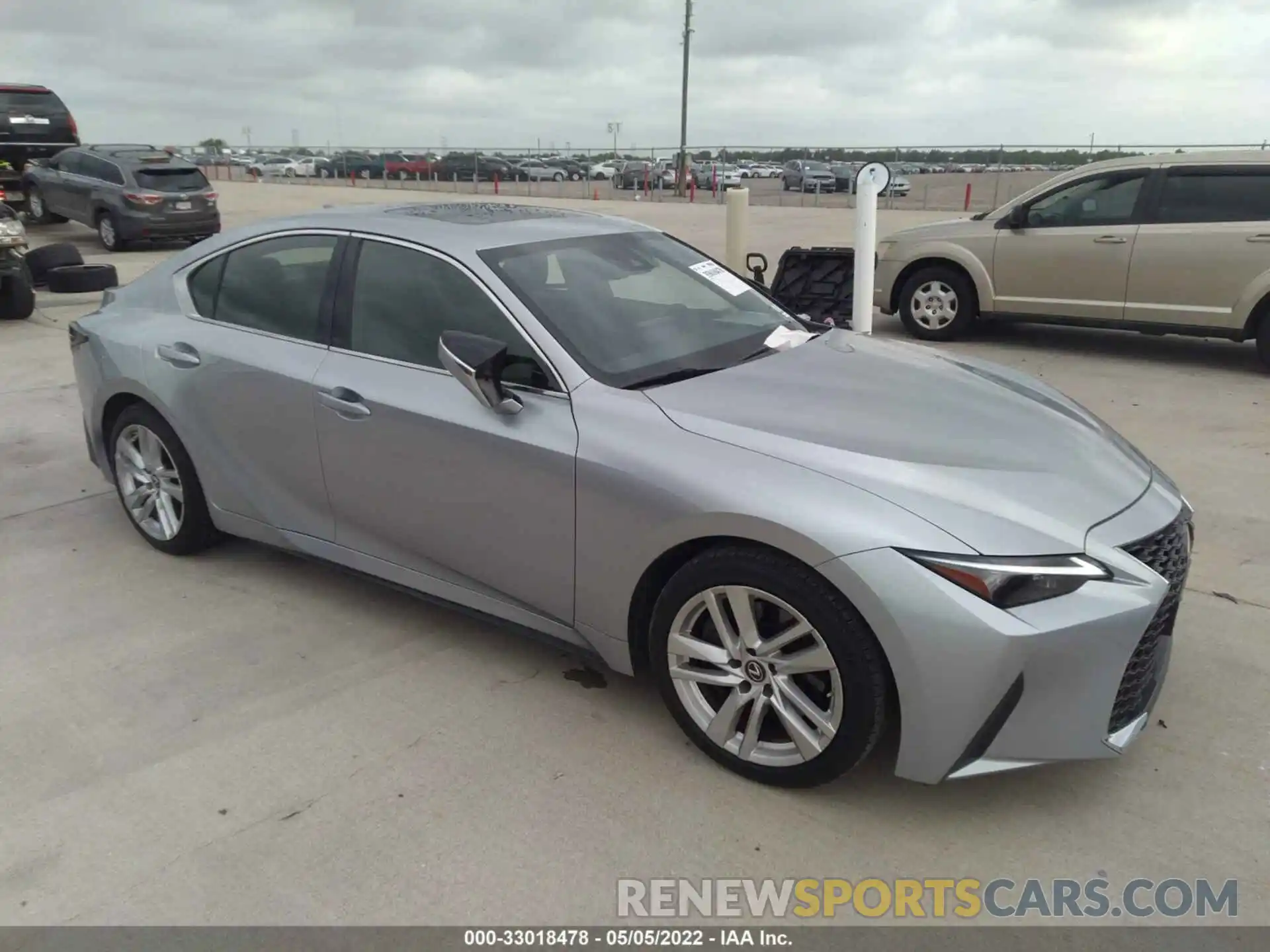 1 Photograph of a damaged car JTHCA1D22M5110521 LEXUS IS 2021