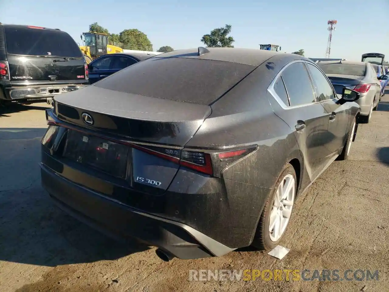 4 Photograph of a damaged car JTHCA1D23M5115436 LEXUS IS 2021