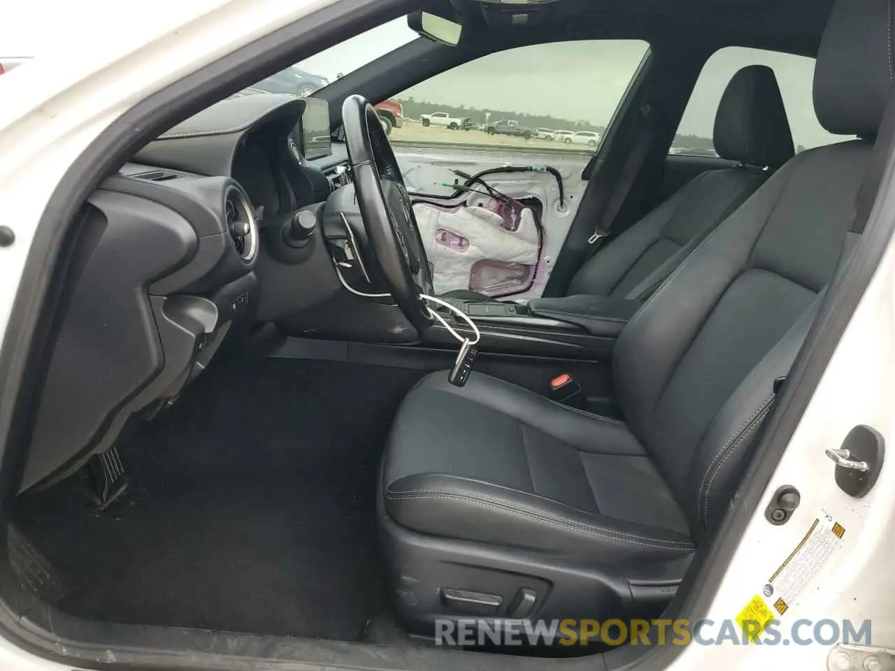 7 Photograph of a damaged car JTHCA1D28M5116162 LEXUS IS 2021