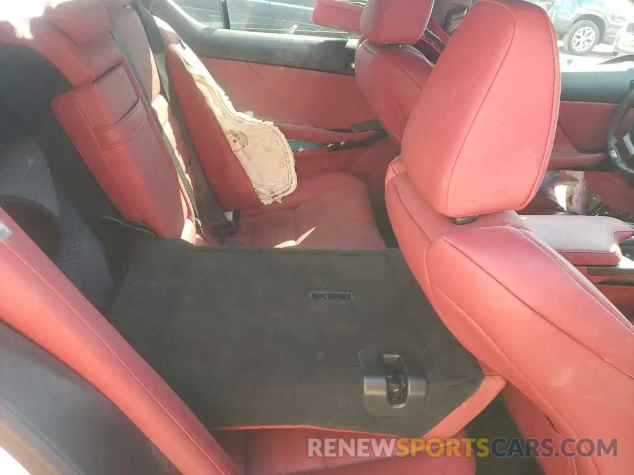 6 Photograph of a damaged car JTHGZ1B24M5043806 LEXUS IS 2021