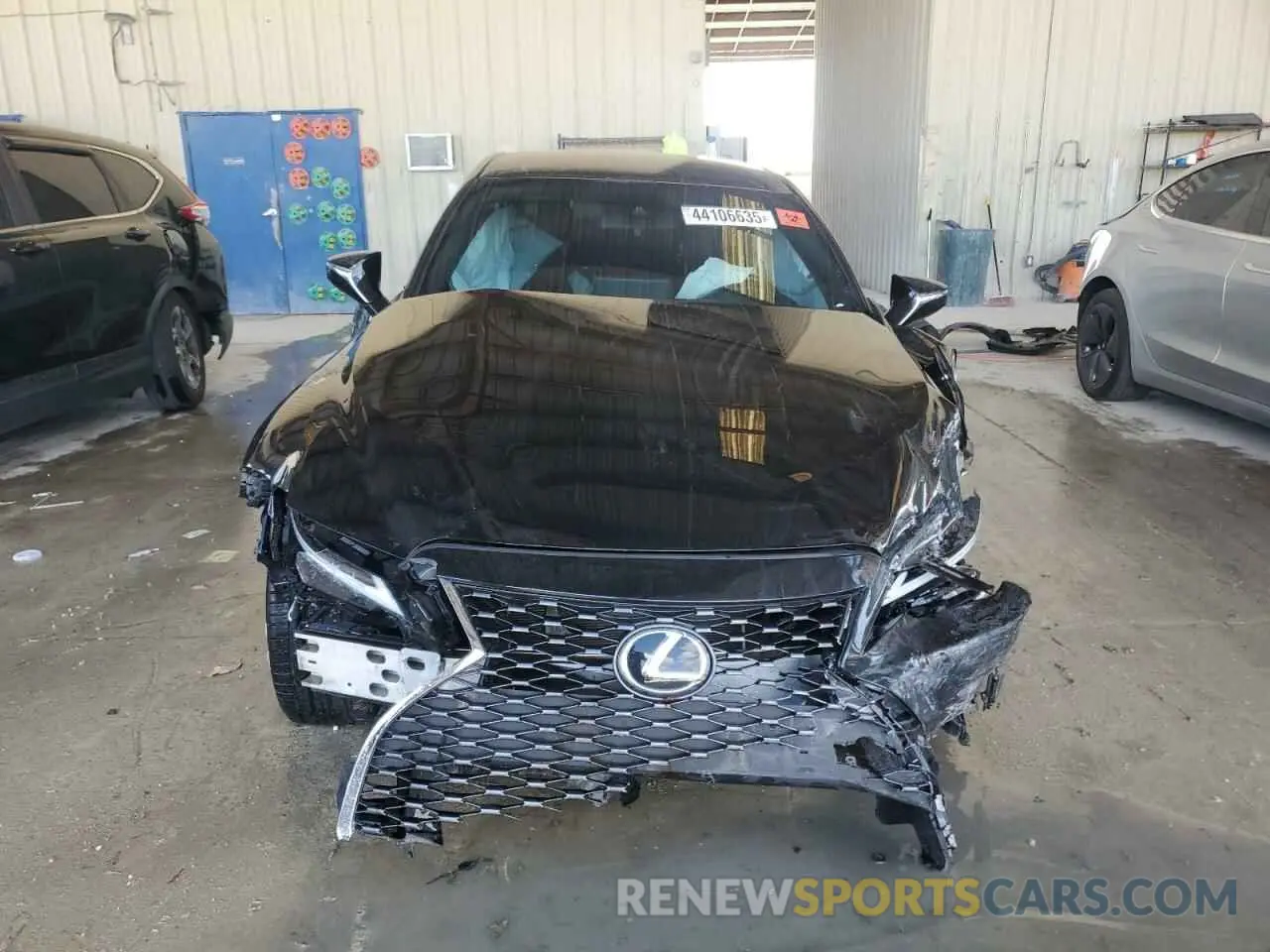 5 Photograph of a damaged car JTHAA1D24N5122629 LEXUS IS 2022