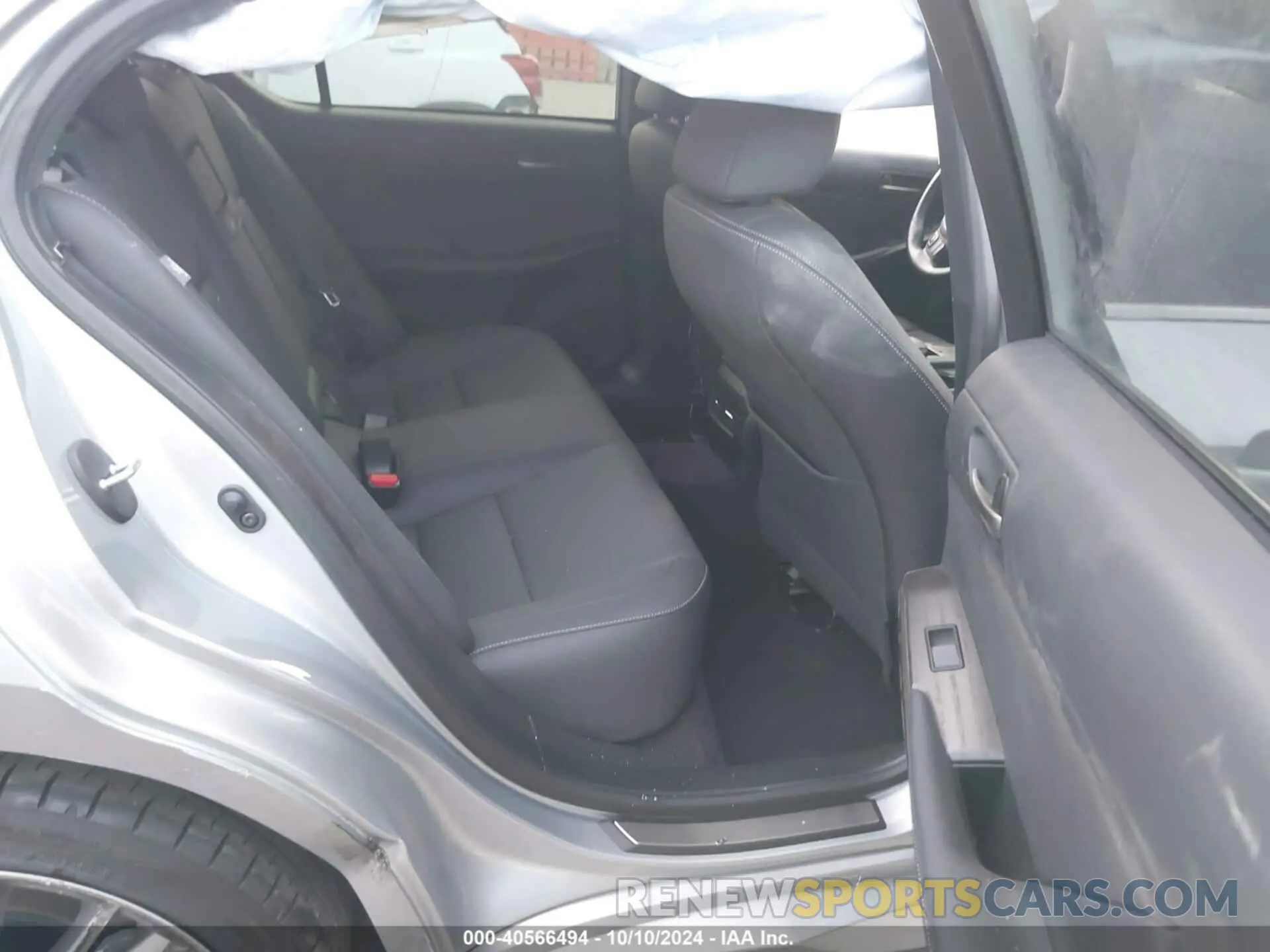 8 Photograph of a damaged car JTHDA1D22N5121248 LEXUS IS 2022