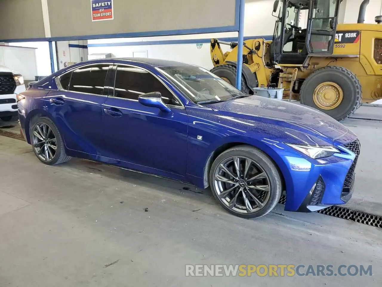 4 Photograph of a damaged car JTHG81F28N5048165 LEXUS IS 2022