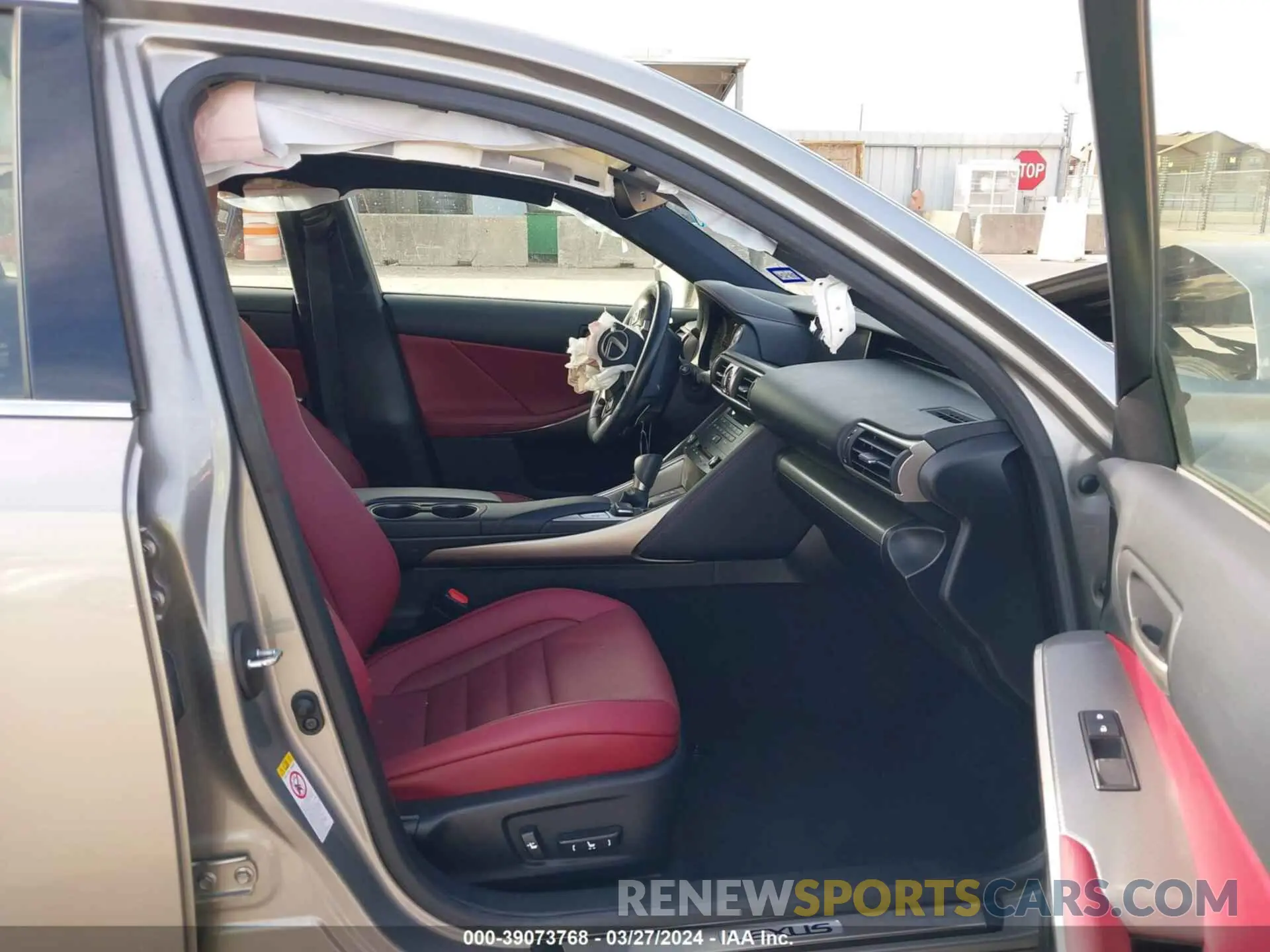 5 Photograph of a damaged car JTHBA1D20J5066512 LEXUS IS 300 2018