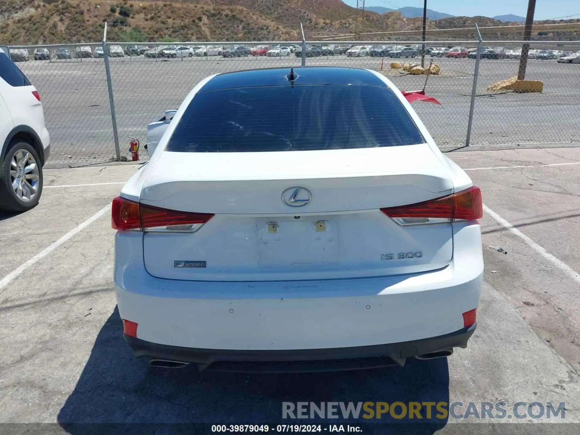 17 Photograph of a damaged car JTHBA1D23J5077701 LEXUS IS 300 2018